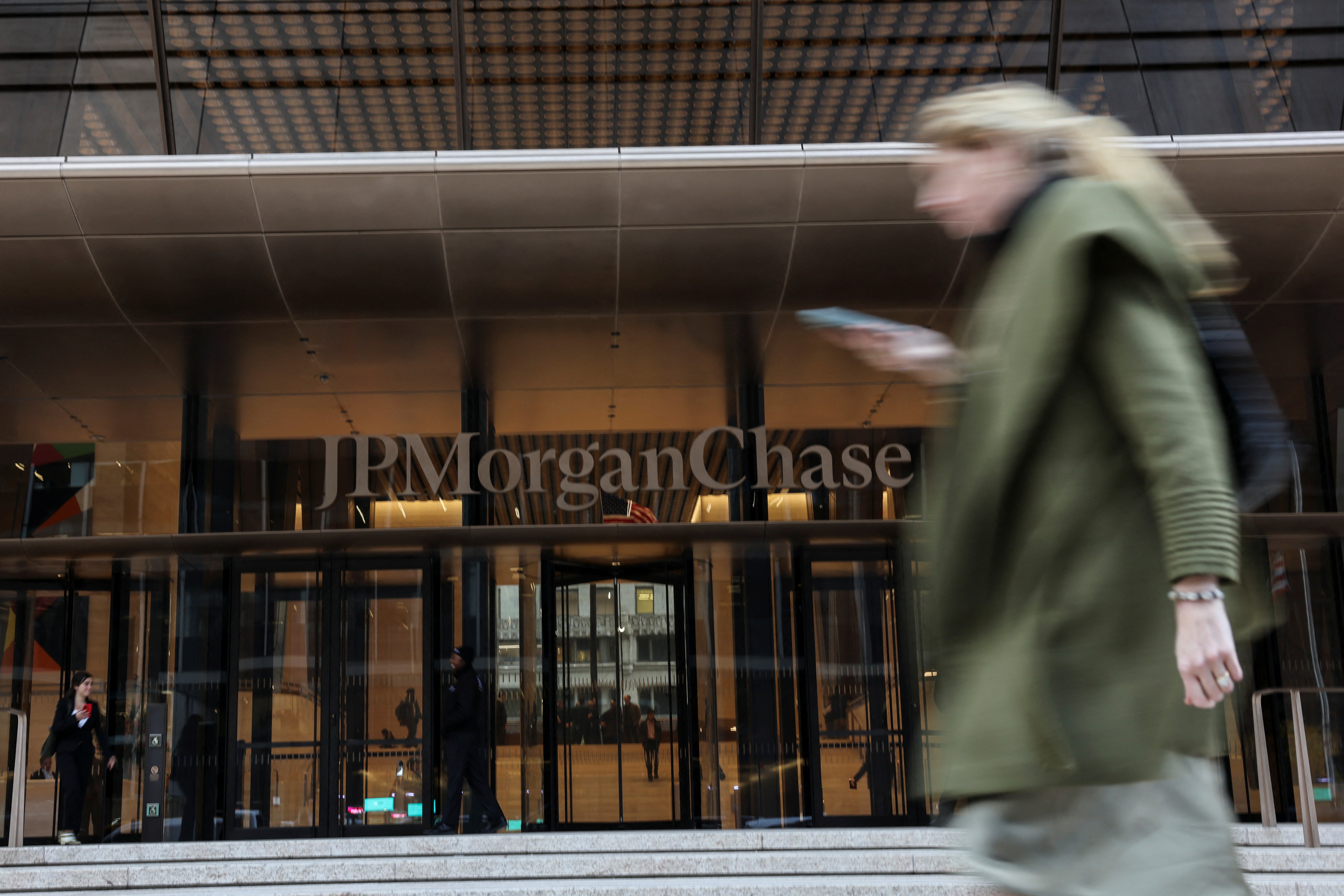 Donald Trump's Lawsuit Against Jamie Dimon, JPMorgan Chase: What To Know