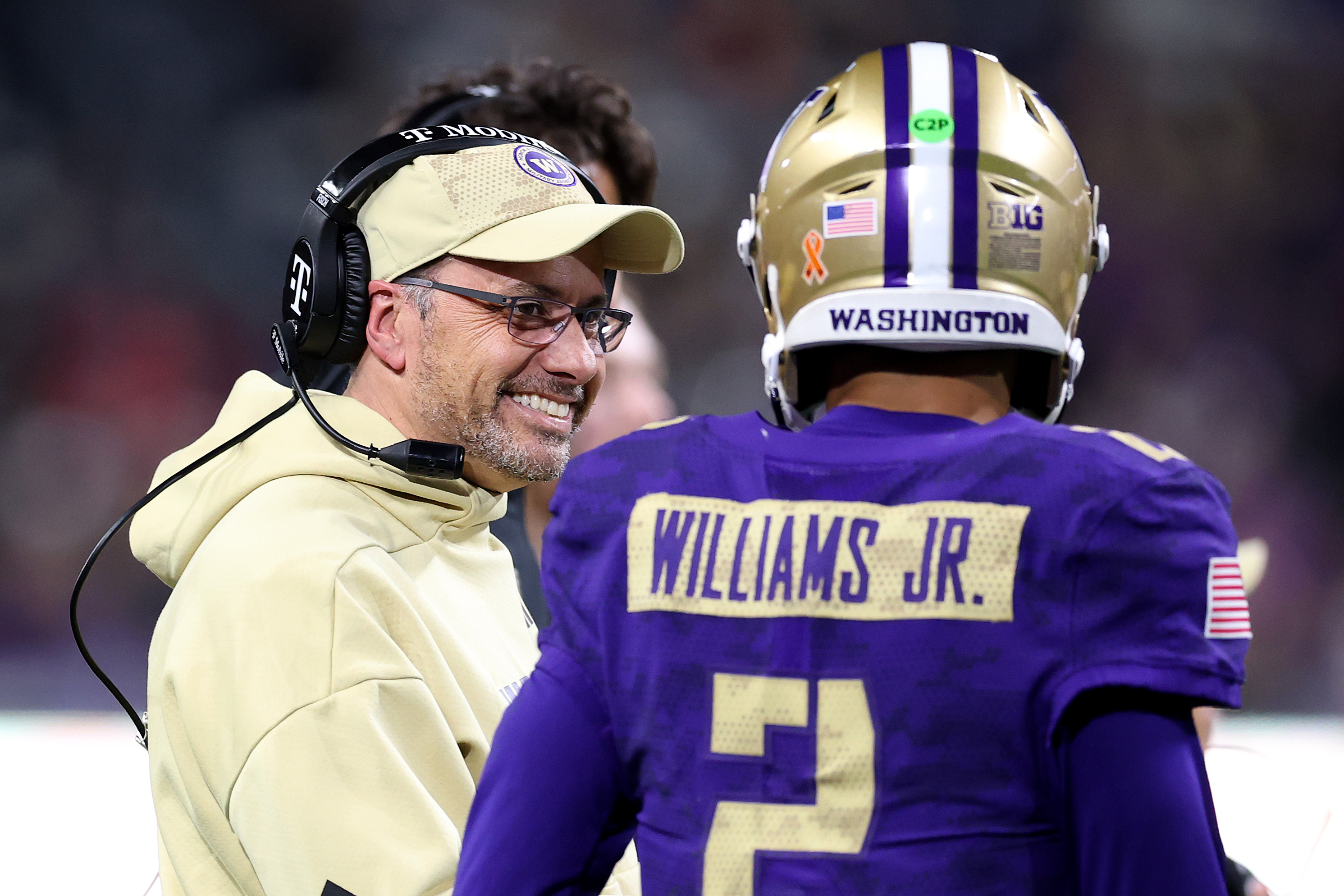 Washington QB Demond Williams Jr. Makes U-Turn After Entering Portal