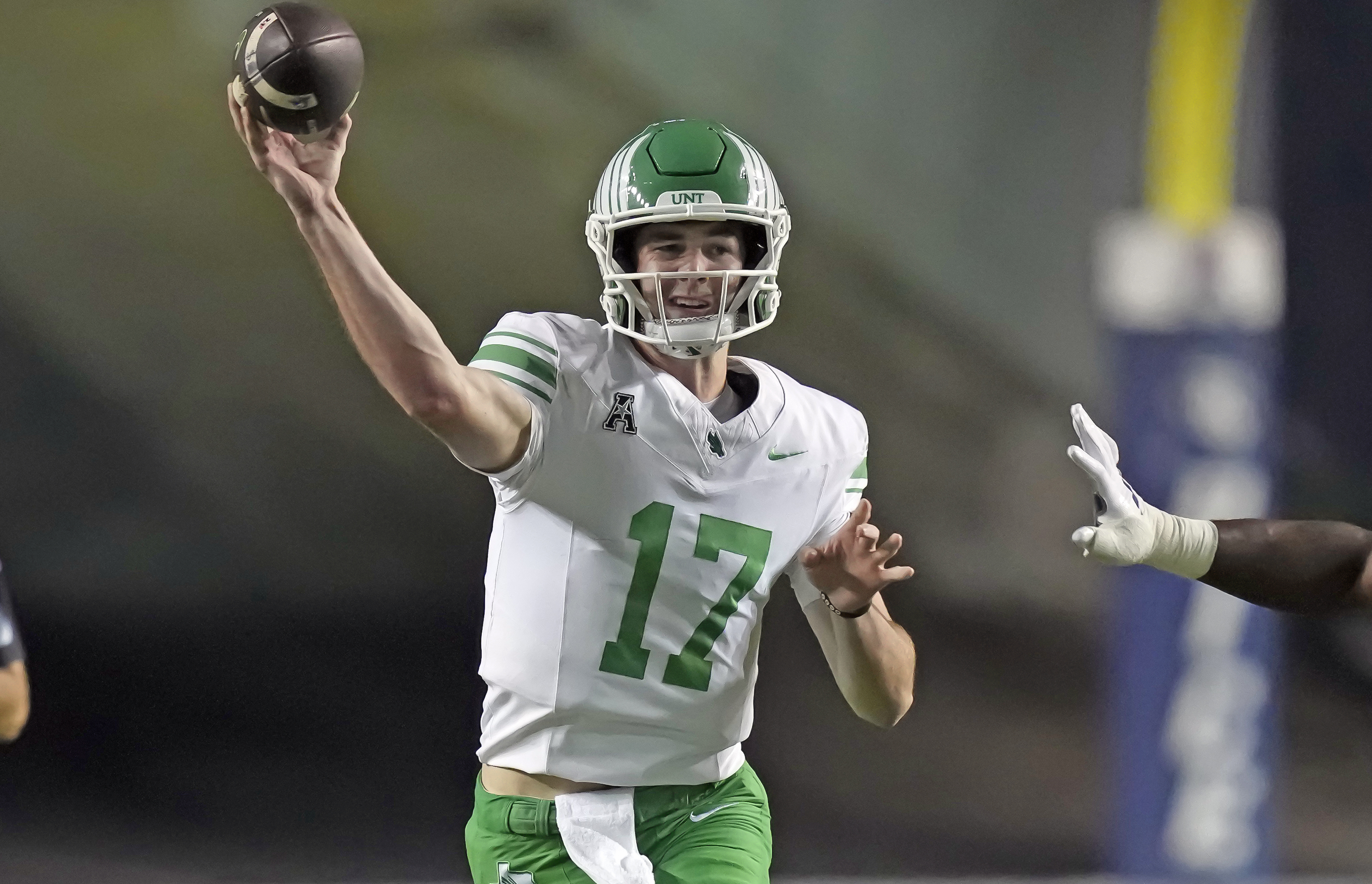 Top Transfer Portal QB Drew Mestemaker Makes Choice on College Football Future
