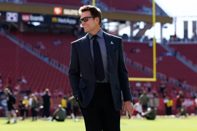 The Raiders revealed a telling Tom Brady development.