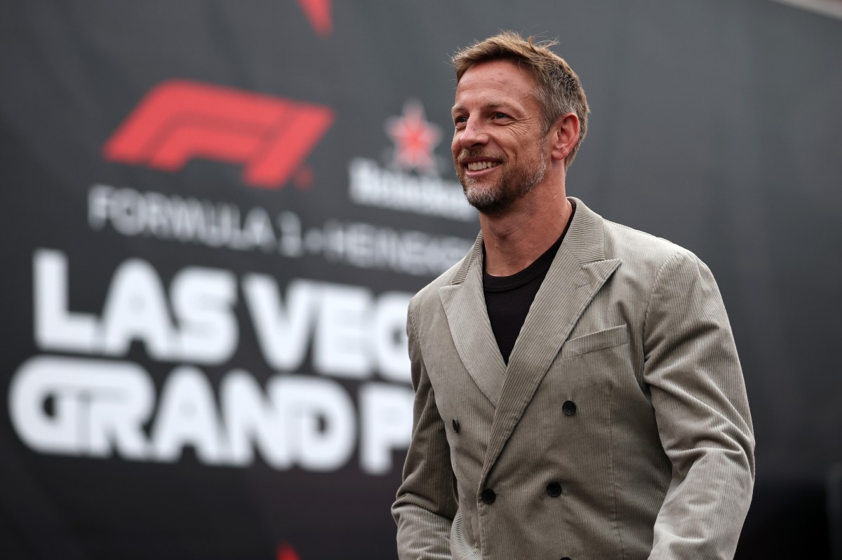 El campeón de F1 pone la mira en la salida de camiones de NASCAR