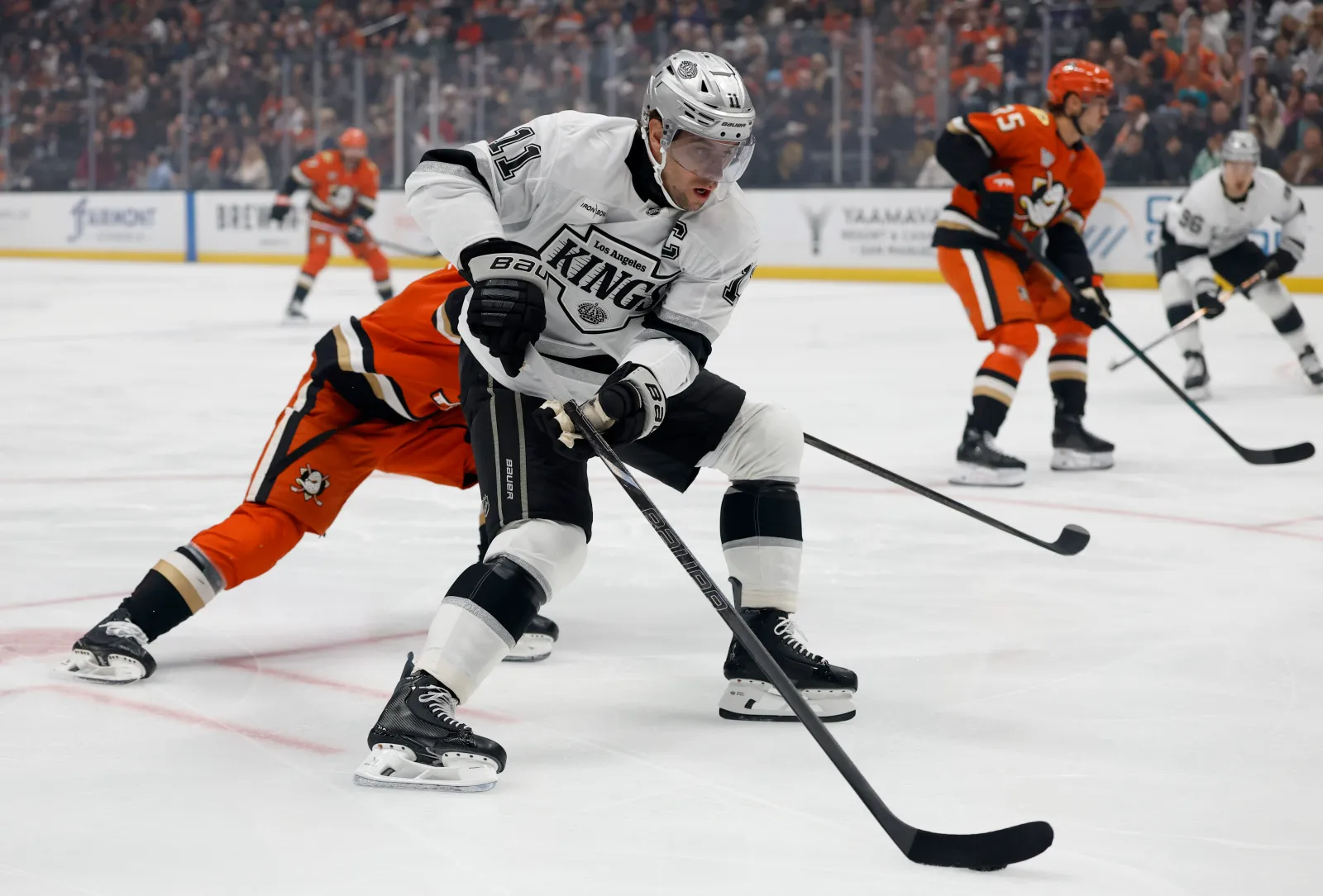 Ducks and Kings Face Off: Your Essential Viewing Guide
