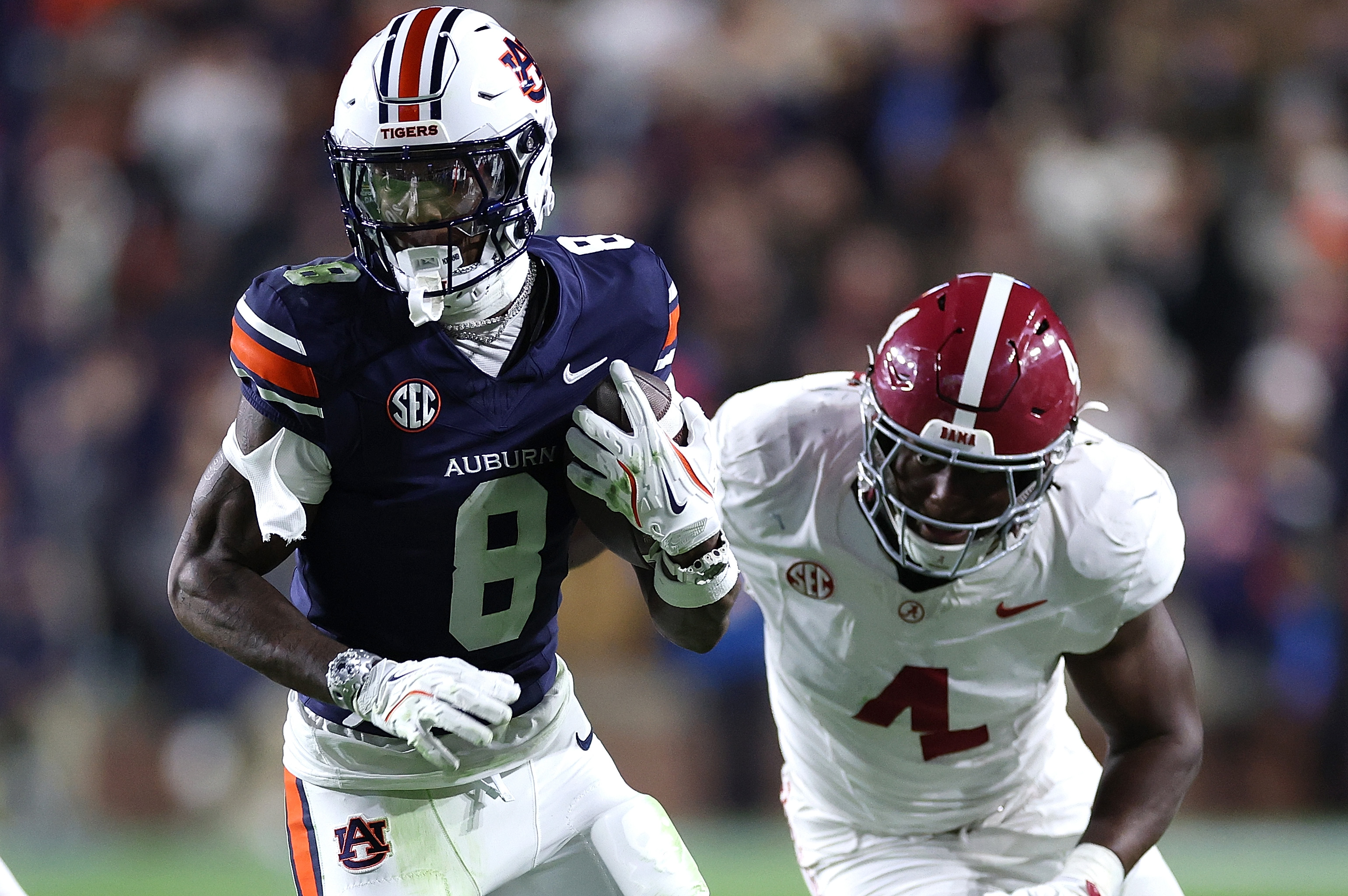 Texas Reportedly Targeting $4 Million SEC WR