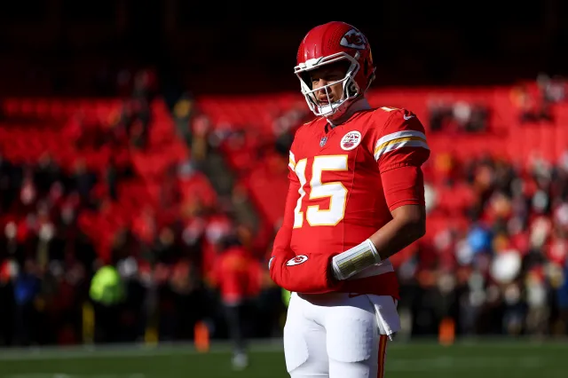 KANSAS CITY, MISSOURI - DECEMBER 14: Patrick Mahomes #15 of the Kansas City Chiefs warms up prior to the NFL football game against the Los Angeles Chargers at GEHA Field at Arrowhead Stadium on December 14, 2025 in Kansas City, Missouri. (Photo by Kevin Sabitus/Getty Images)