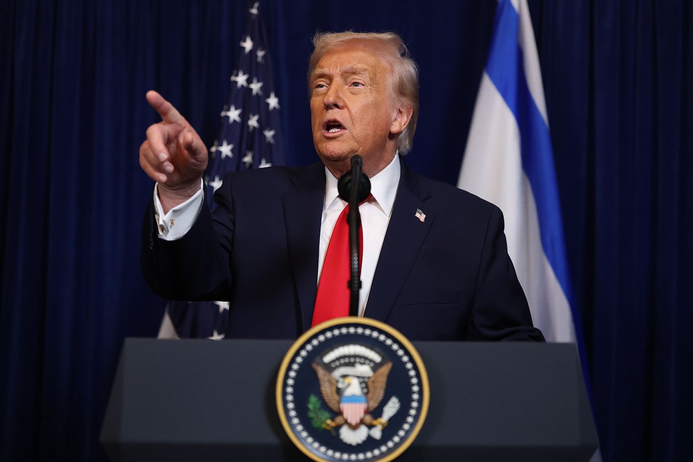 Trump’s Approval Rating With Republicans Slips to Second Term Low: Poll ...