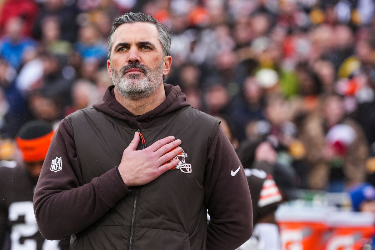 Kevin Stefanski Urged to Join Disappointing AFC Team Amid Coaching Search