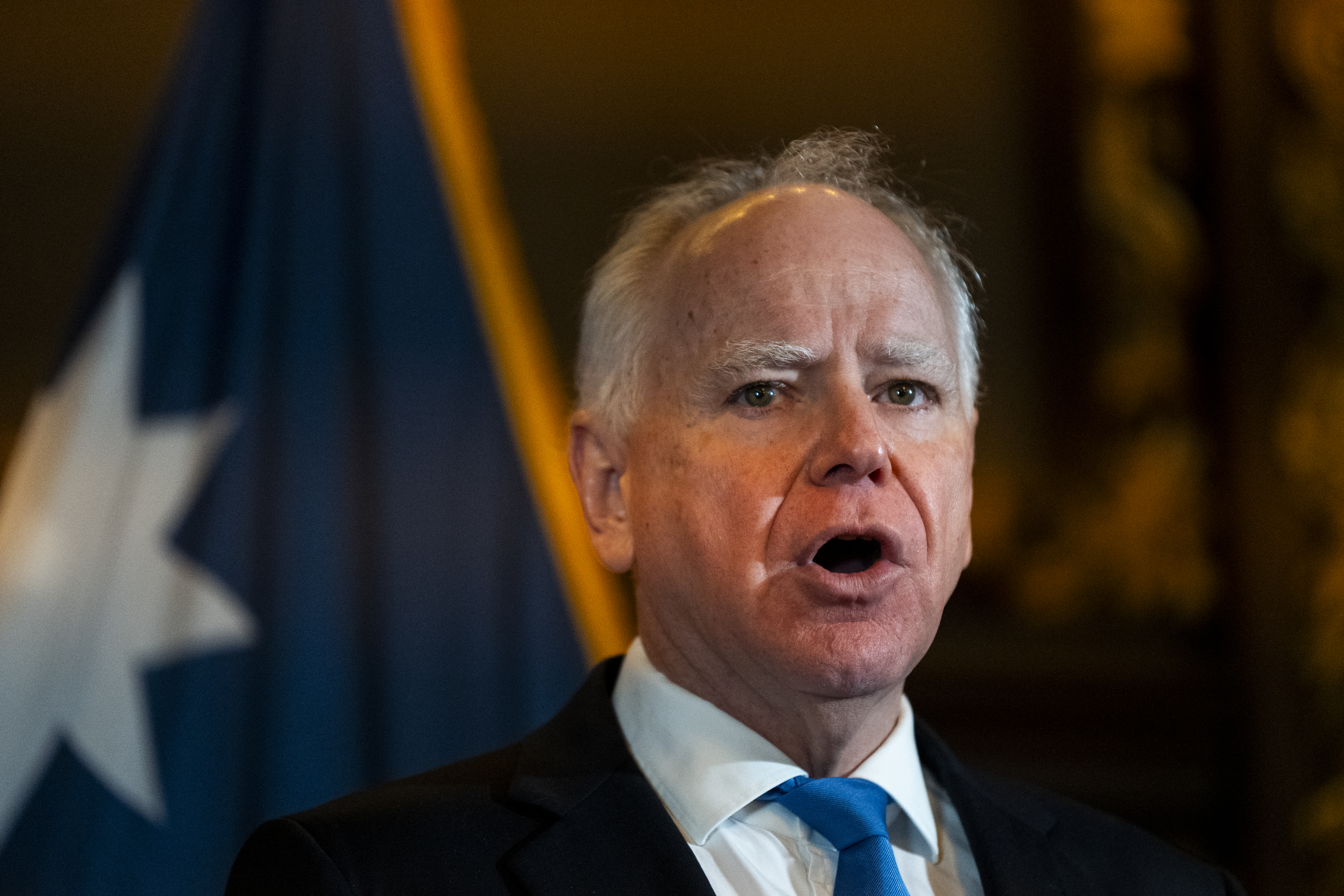 Tim Walz Rips 'Chilling' ICE Reaction to Doctor Offering Aid After Shooting