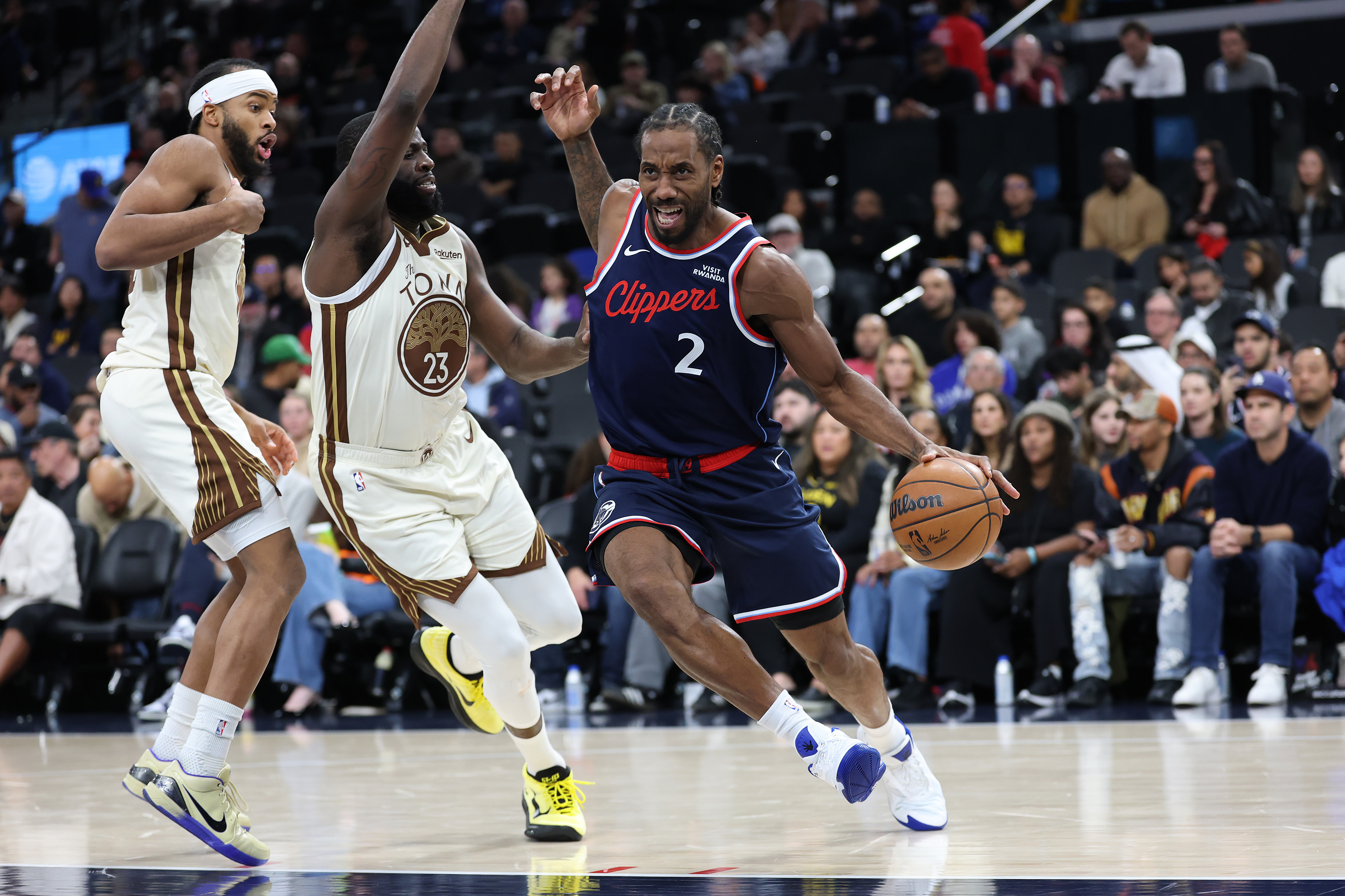 Clippers Share Encouraging News in Kawhi Leonard Injury Update