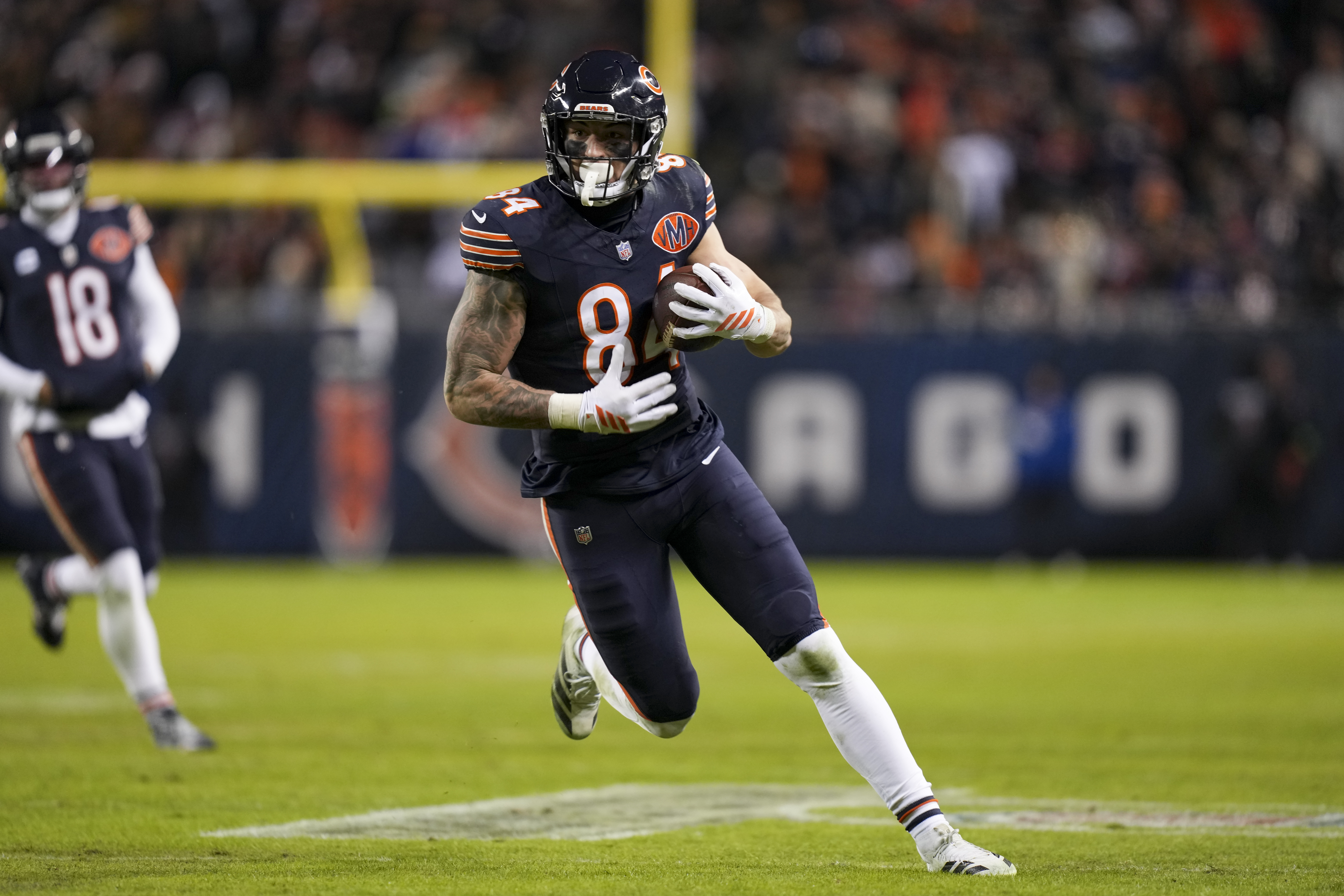 Bears Announce Colston Loveland Made History in NFL Playoffs