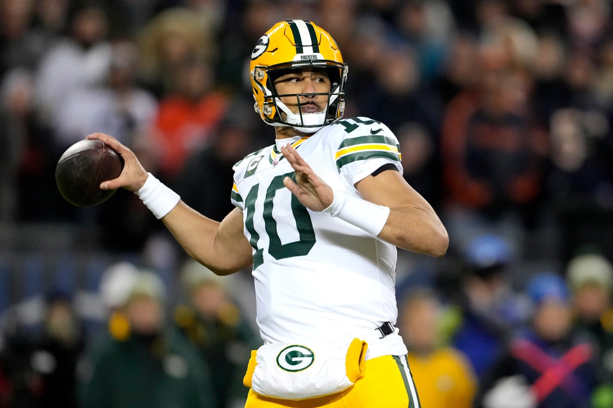 Jordan Love against Chicago Bears