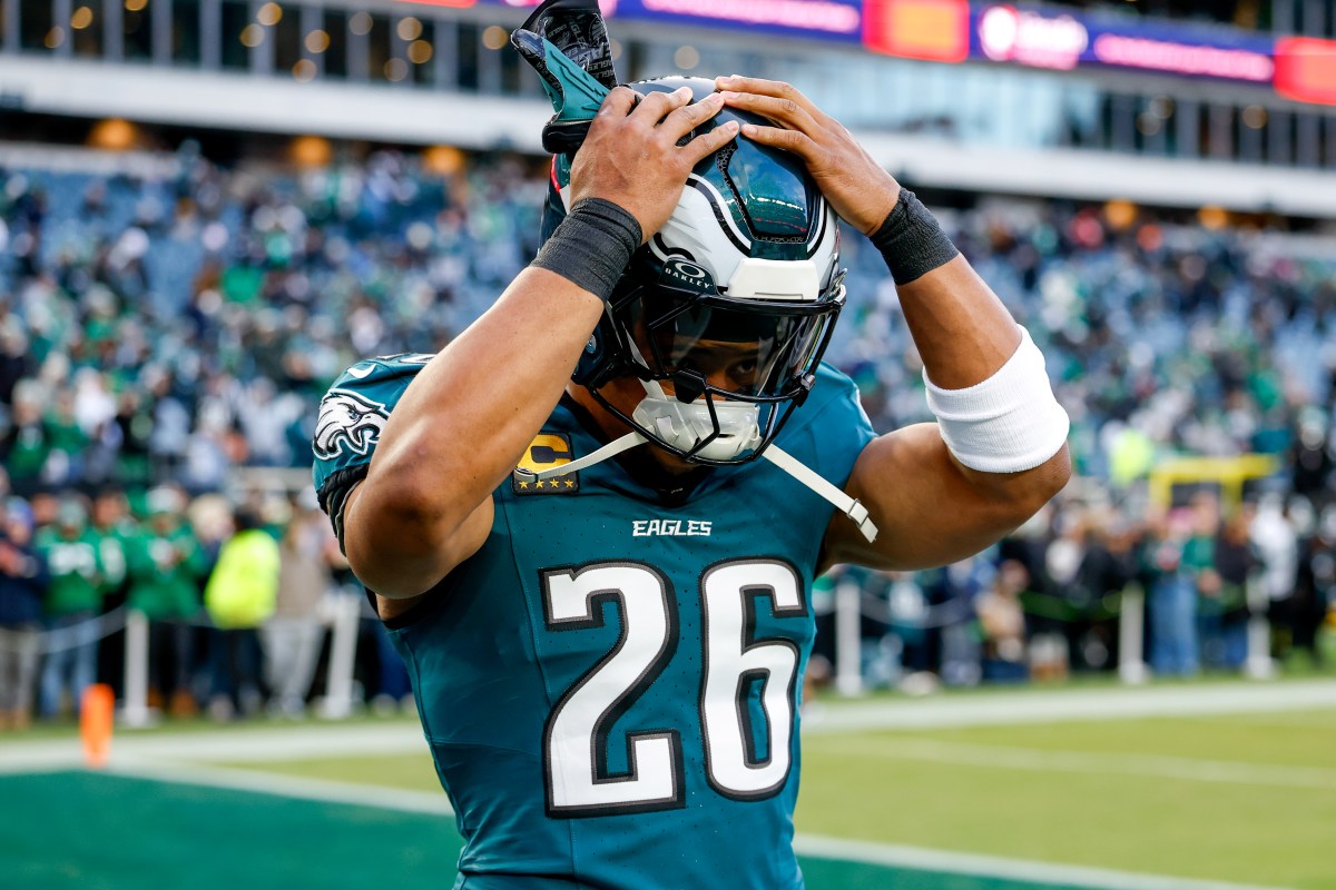 Star-Studded Showdown: Saquon Barkley to Join Tom Brady in Saudi Arabia Flag Football Classic