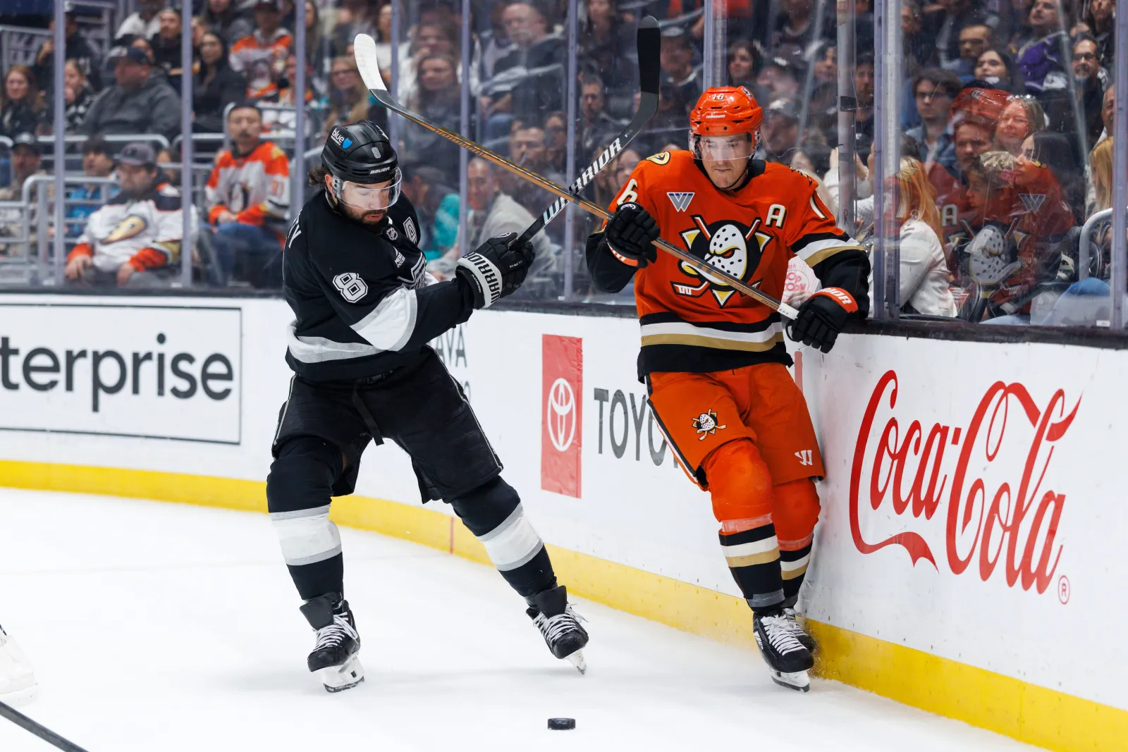 Catch the Ducks and Kings: How to Watch the Exciting NHL Matchup