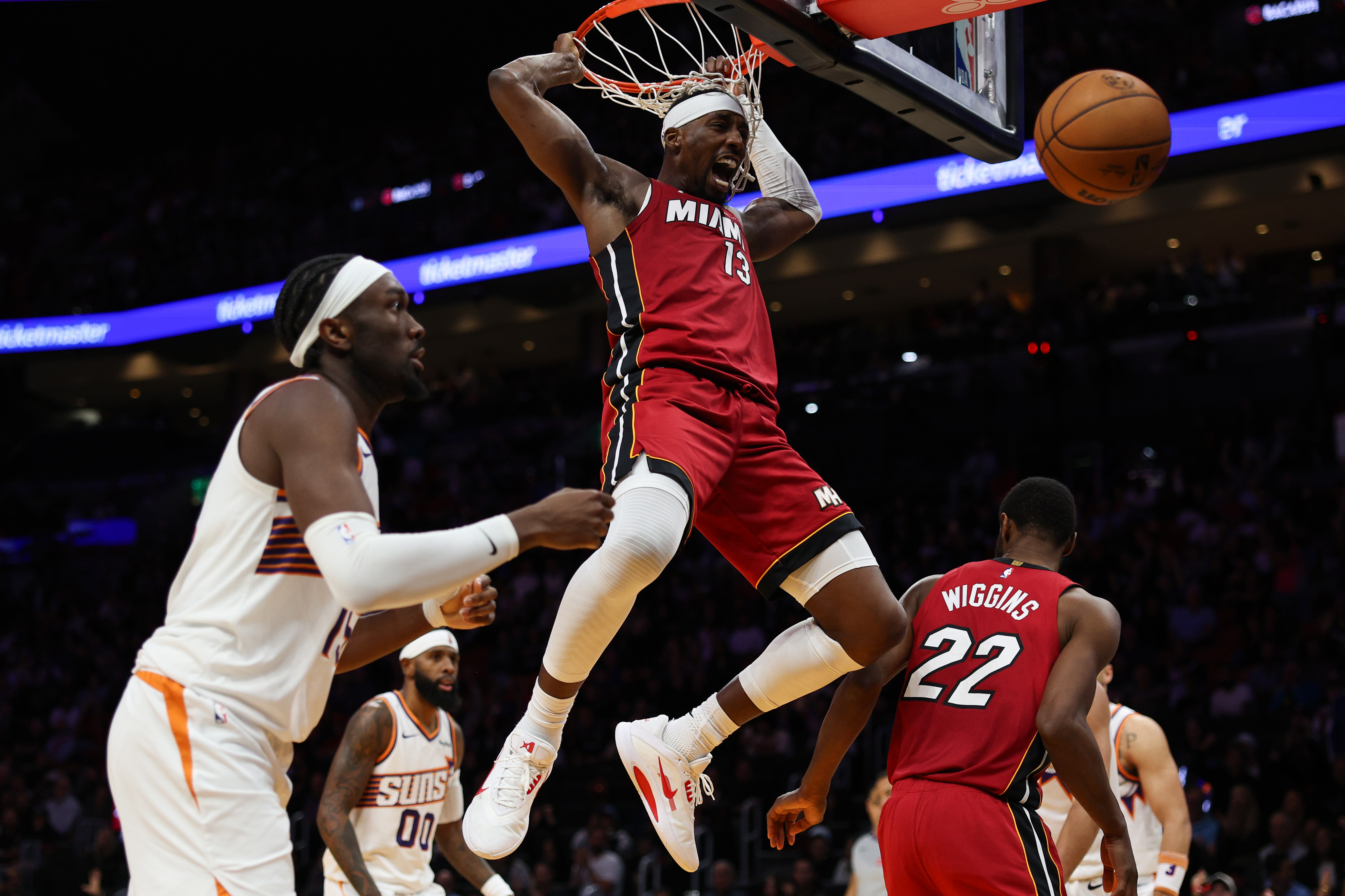 Use theScore Bet Promo Code NEWSWEEK For $100 NBA Bonus This Week