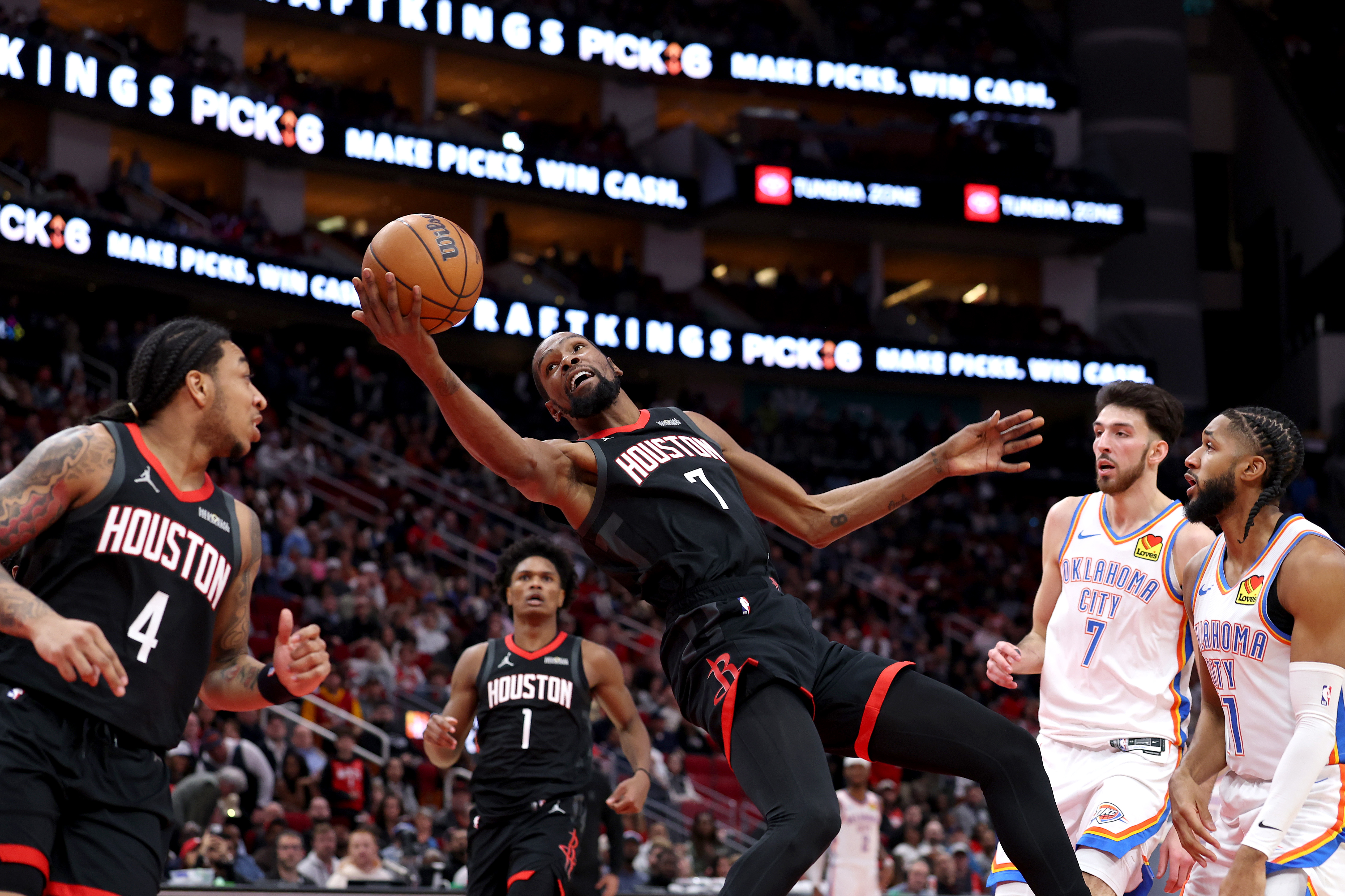 DraftKings Promo Code: Get $300 Bonus For NBA, NFL Divisional Playoff Games