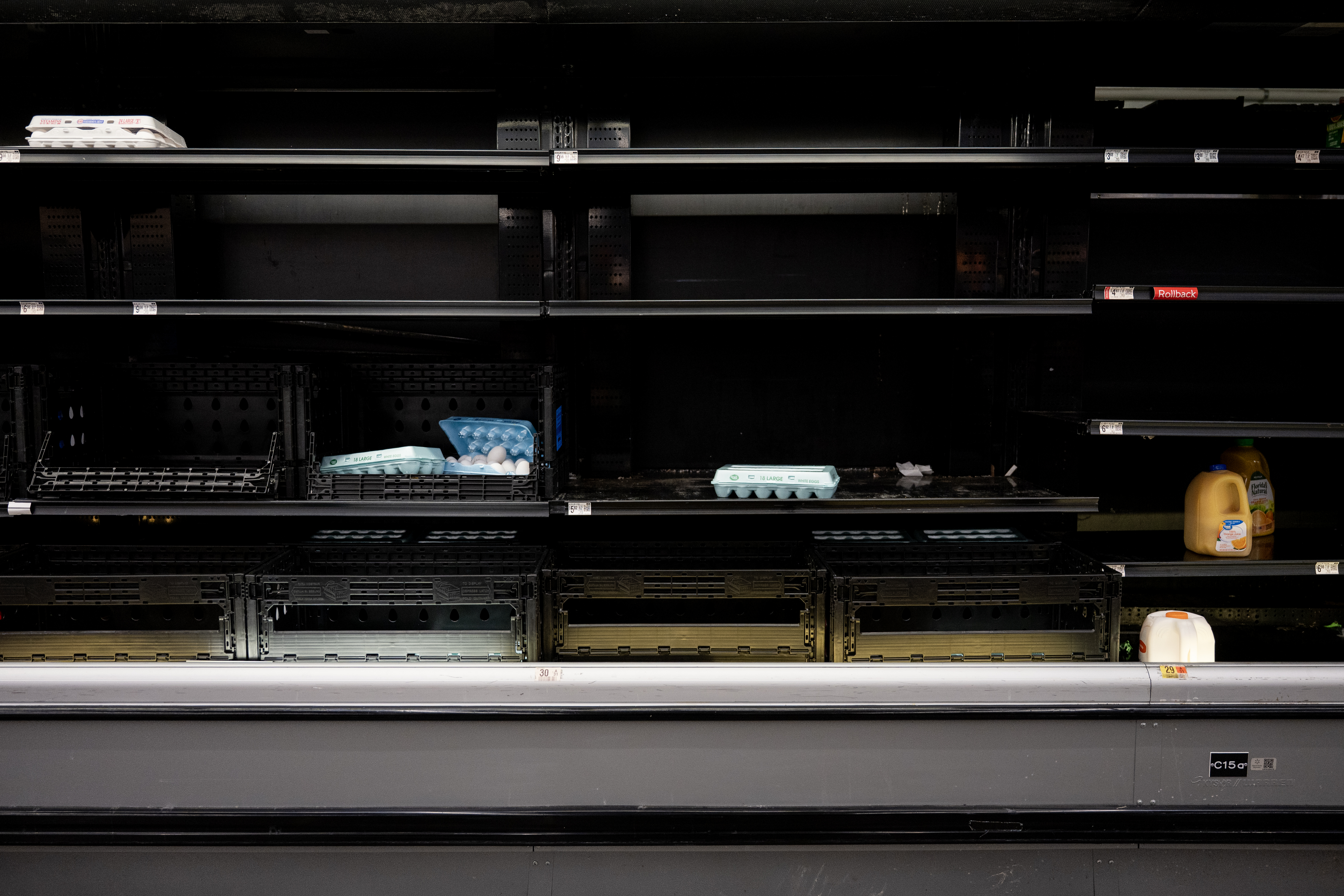 Videos Show Panic Buyers Clearing Out Stores Before Major Winter Storm