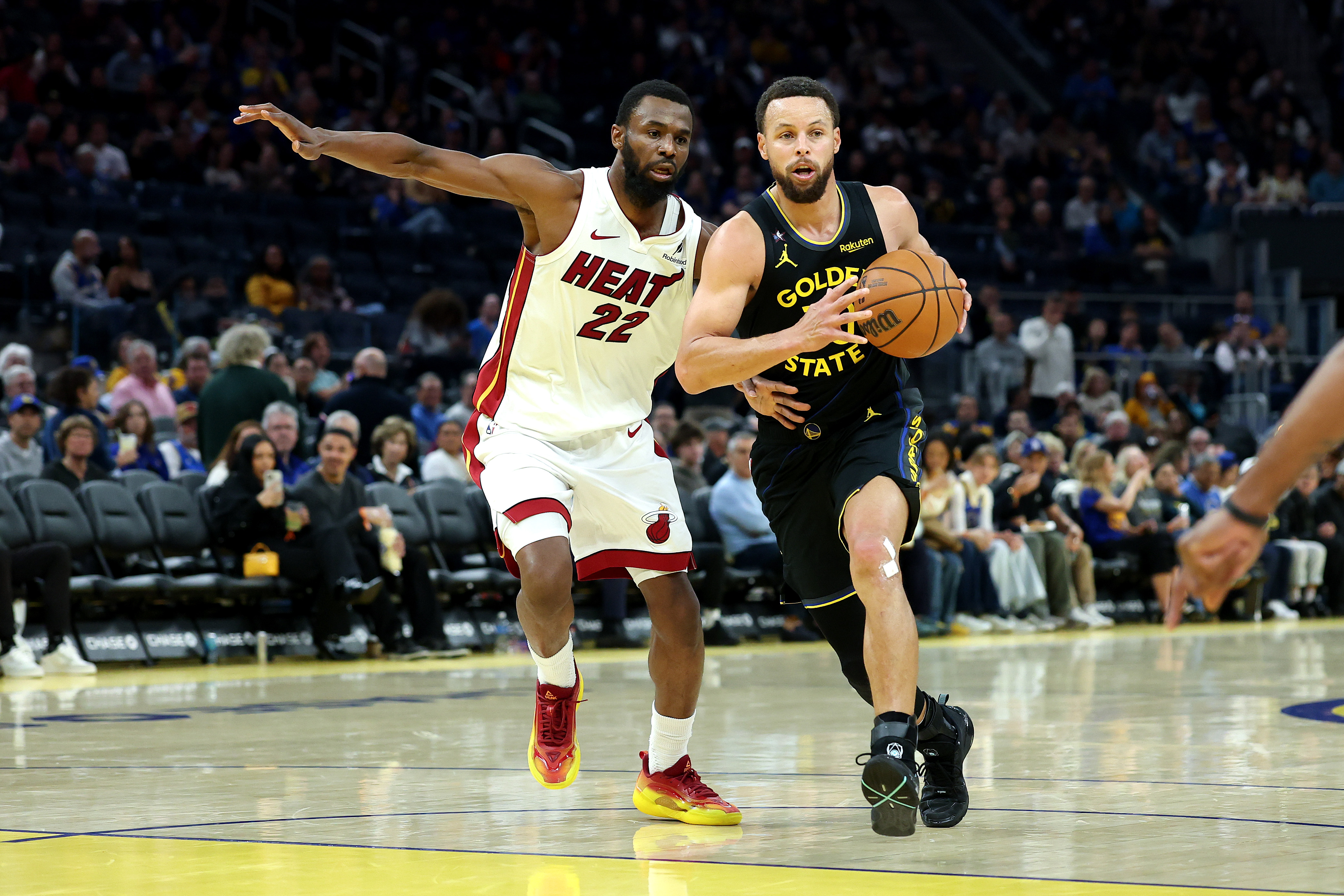 A Familiar Forward Emerges as Warriors Weigh Trade Options