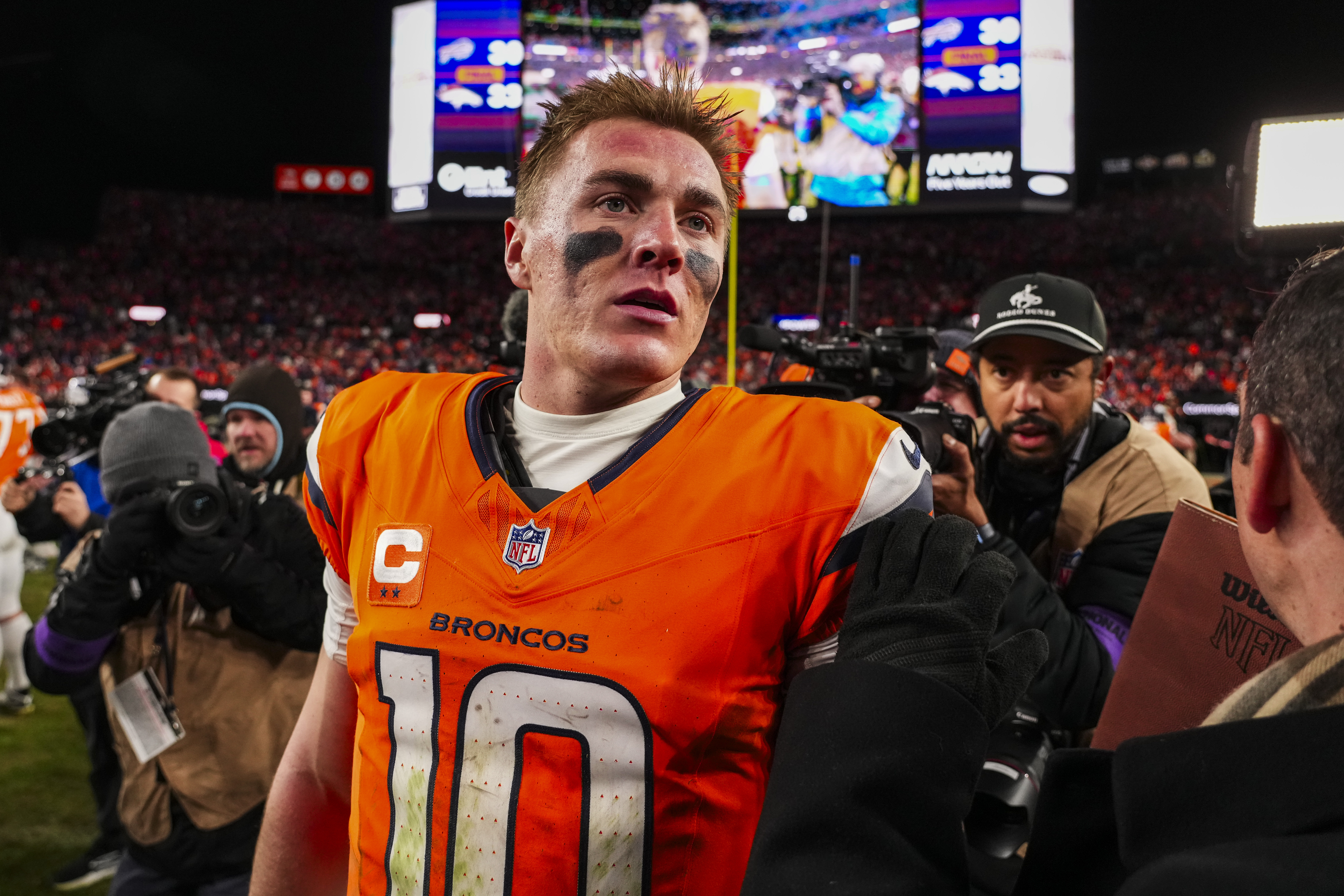 Broncos' Bo Nix Shares Heartfelt Message After Season-Ending Injury