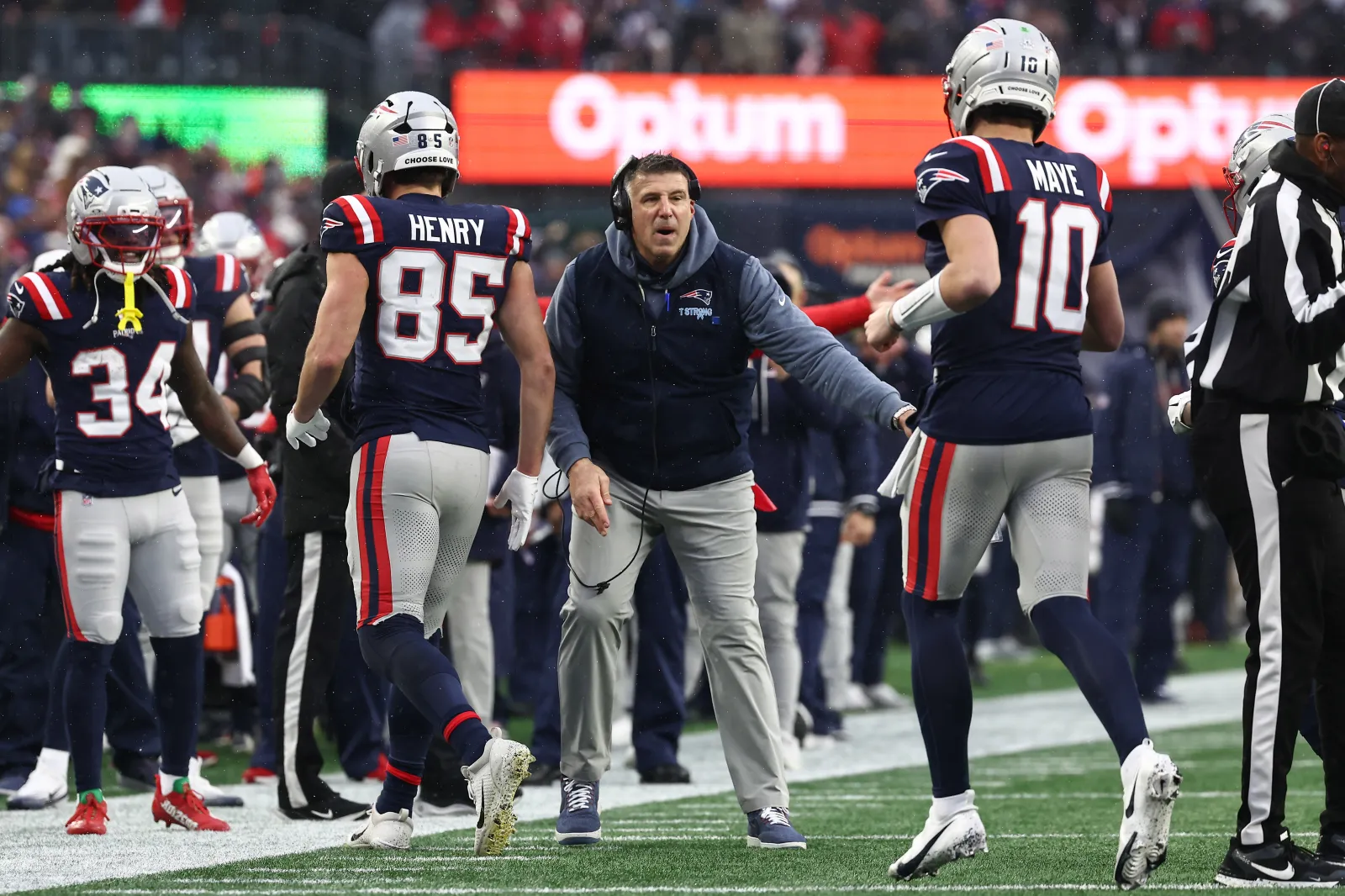 Can the Broncos Pull Off a Stunning Upset Against the Patriots?