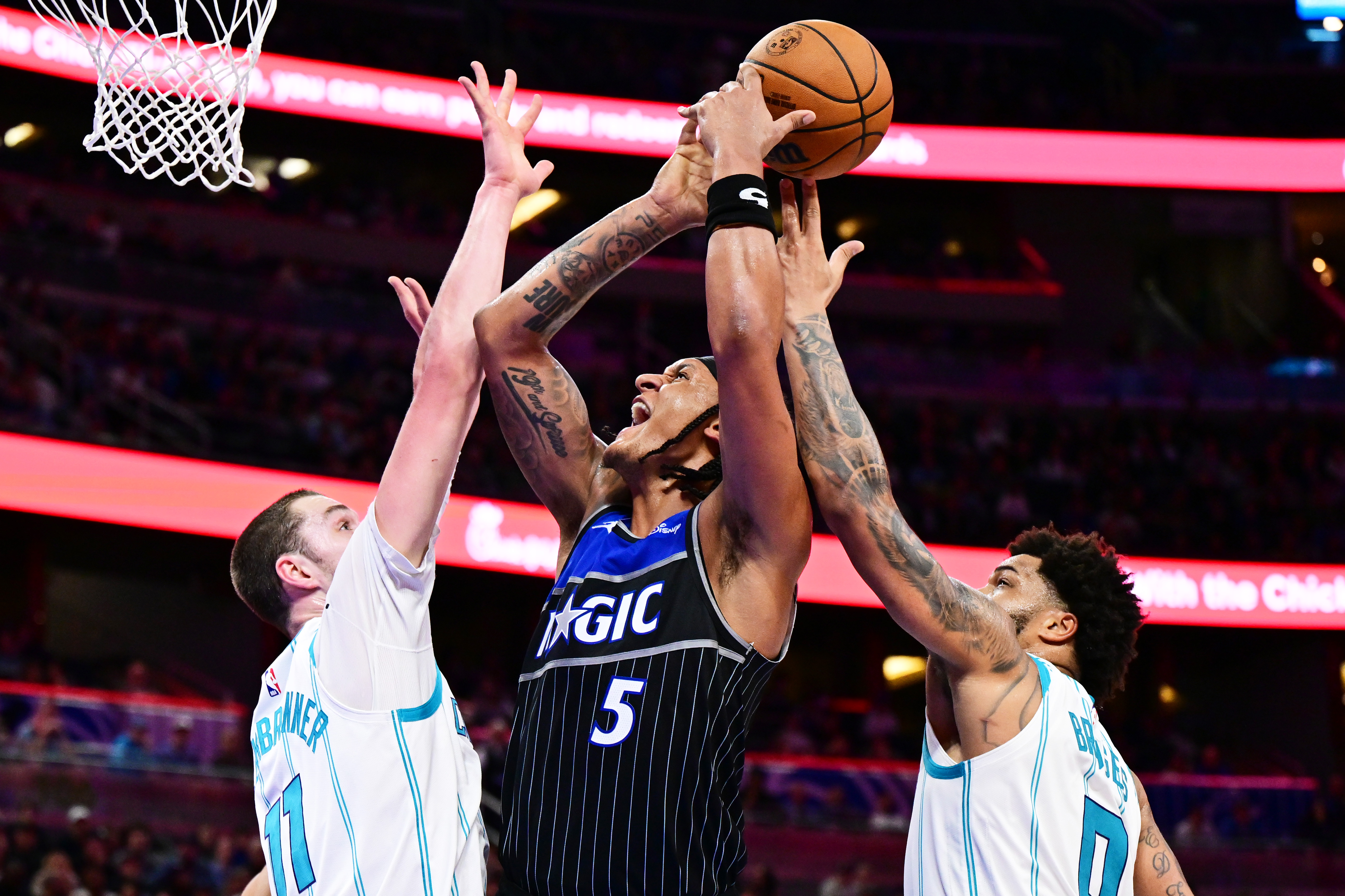 DraftKings Promo Code: Get $300 Bonus For NBA, College Basketball Games