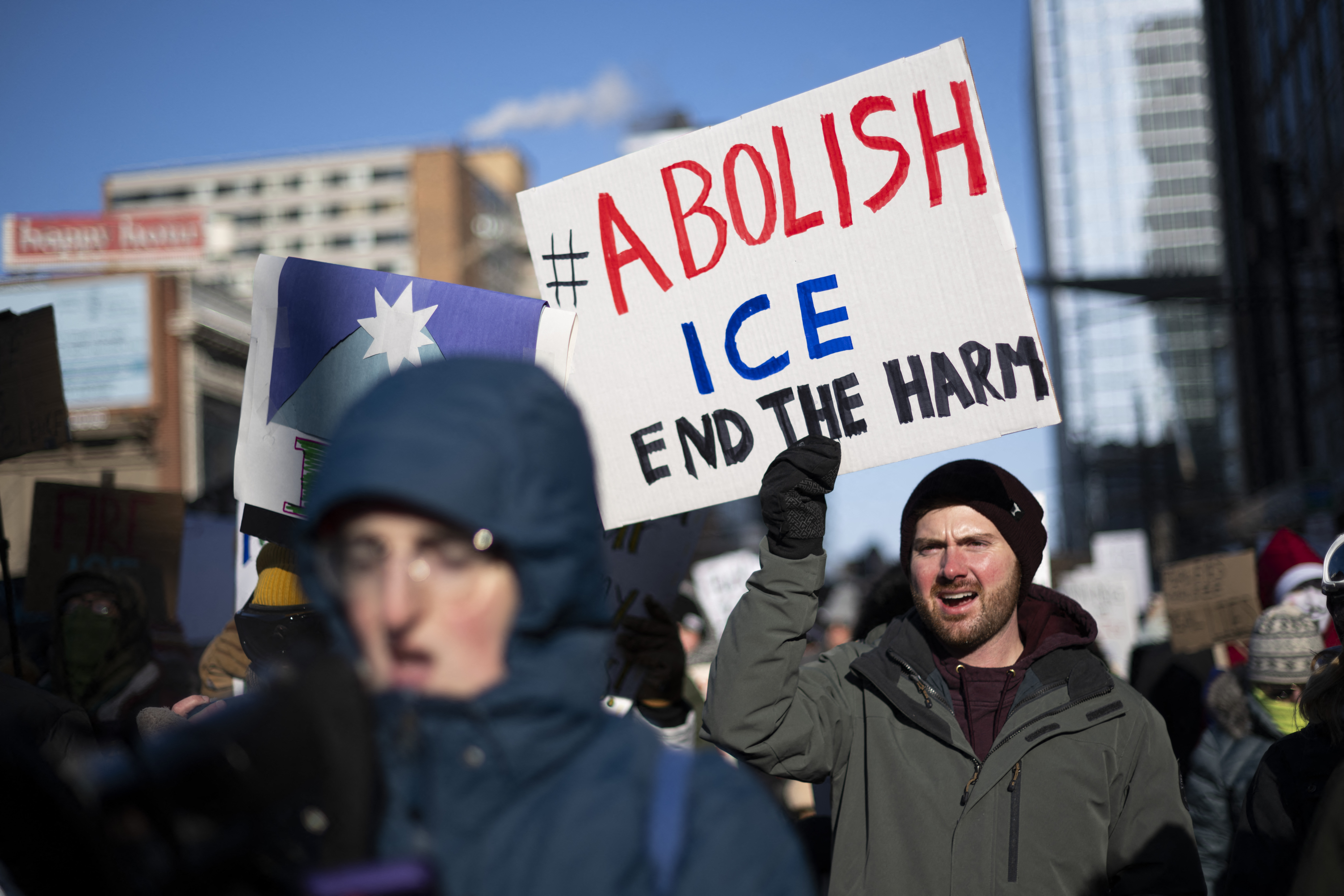 List Of Democrats Calling To Abolish ICE After Alex Pretti Shooting