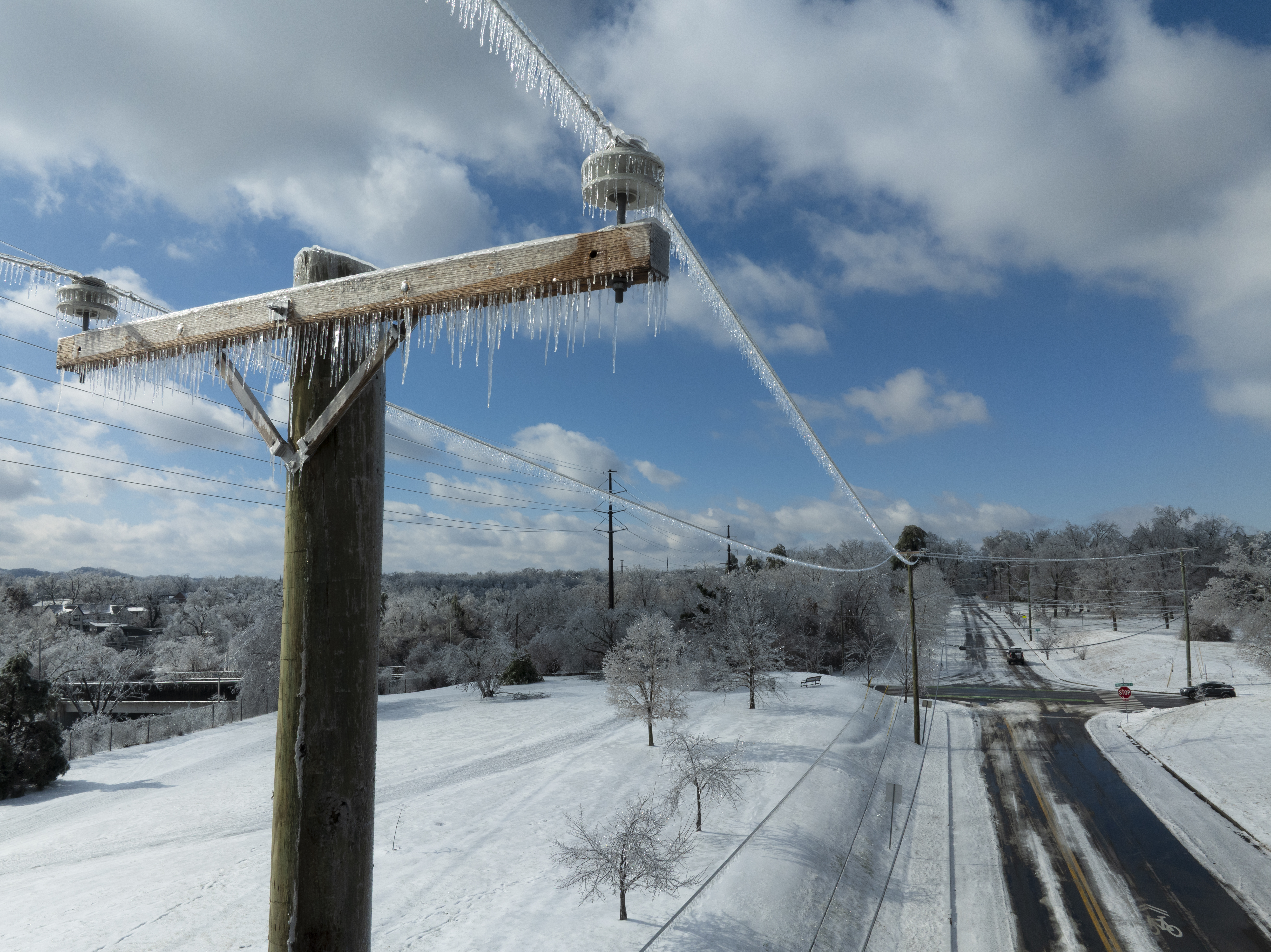 Tennessee Plunged Into Darkness After Winter Storm