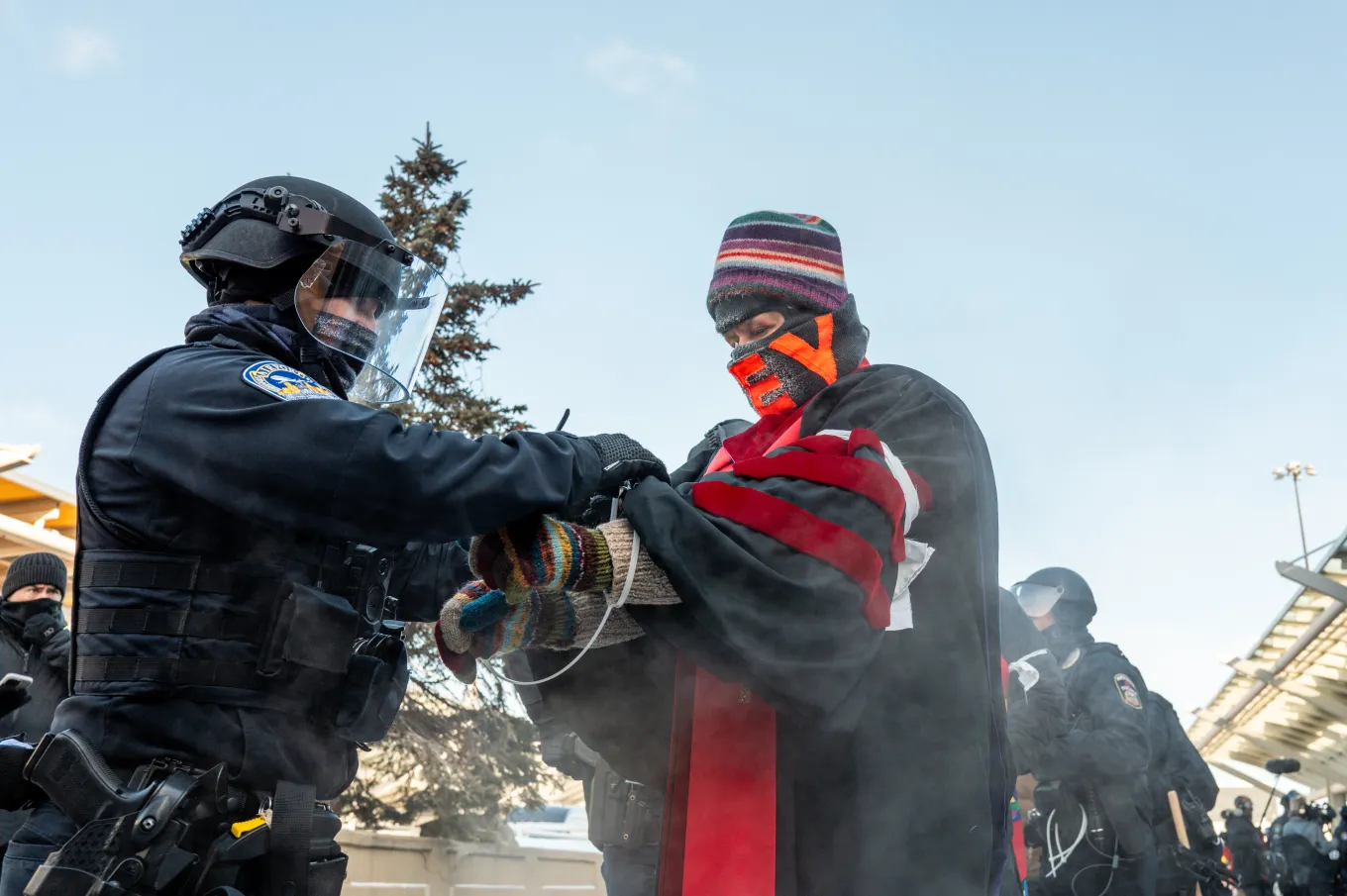 Minnesota Airport Police Respond After 100 Clergy Detained In Anti-ICE ...