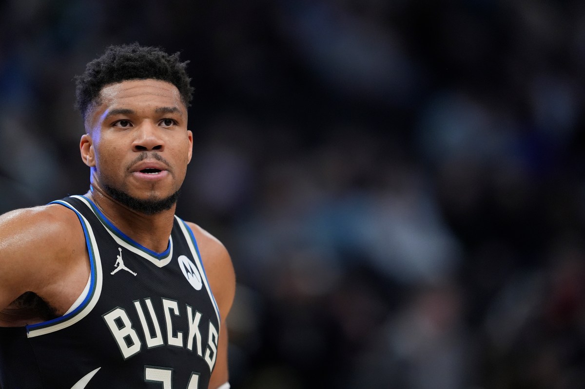 Giannis Antetokounmpo Suffers Injury Amid Trade Rumors