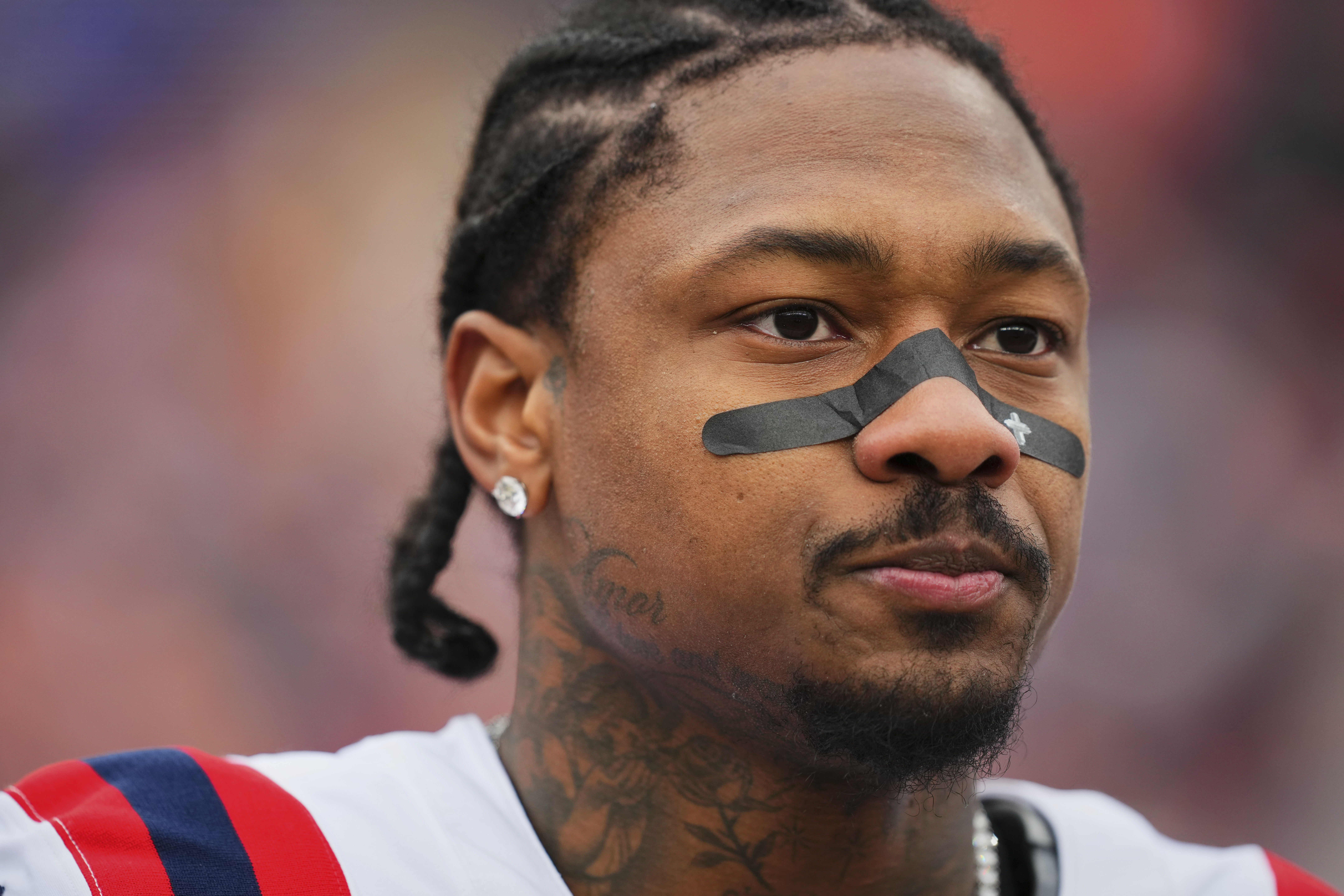 Patriots' Stefon Diggs Sends Clear Message on Mike Vrabel After Playoff Win