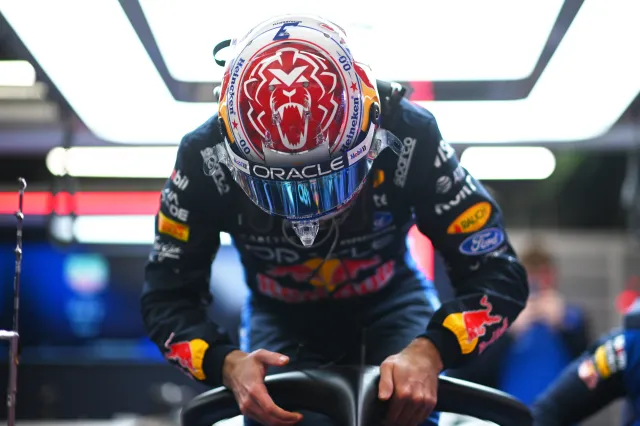 Hadjar F1 Crash Stalls Ford-Backed Red Bull as $50B EV Push Hangs Over 2026 Start