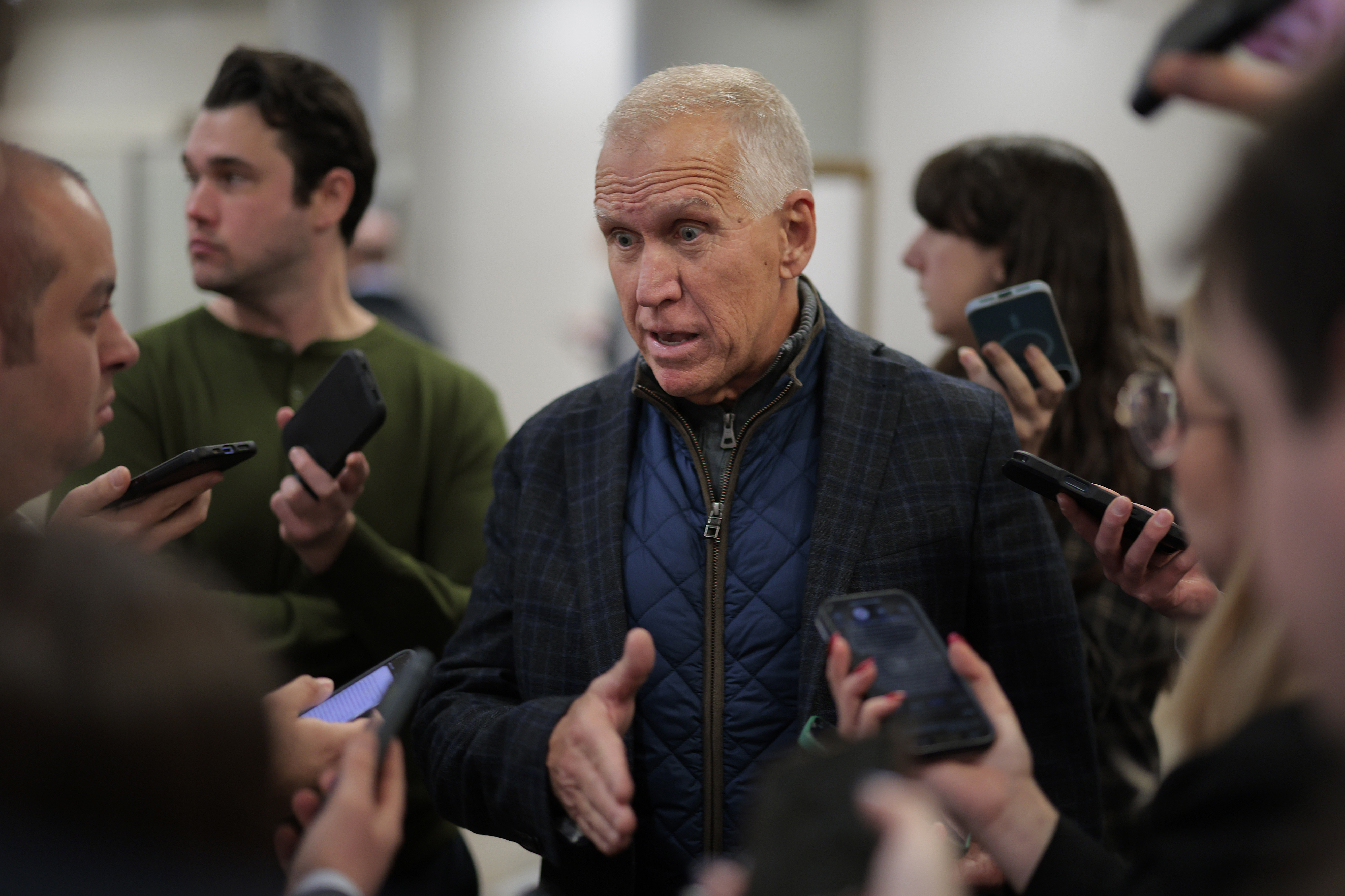 Republican Senator Shifts Trump Insult Toward Kristi Noem, Stephen Miller