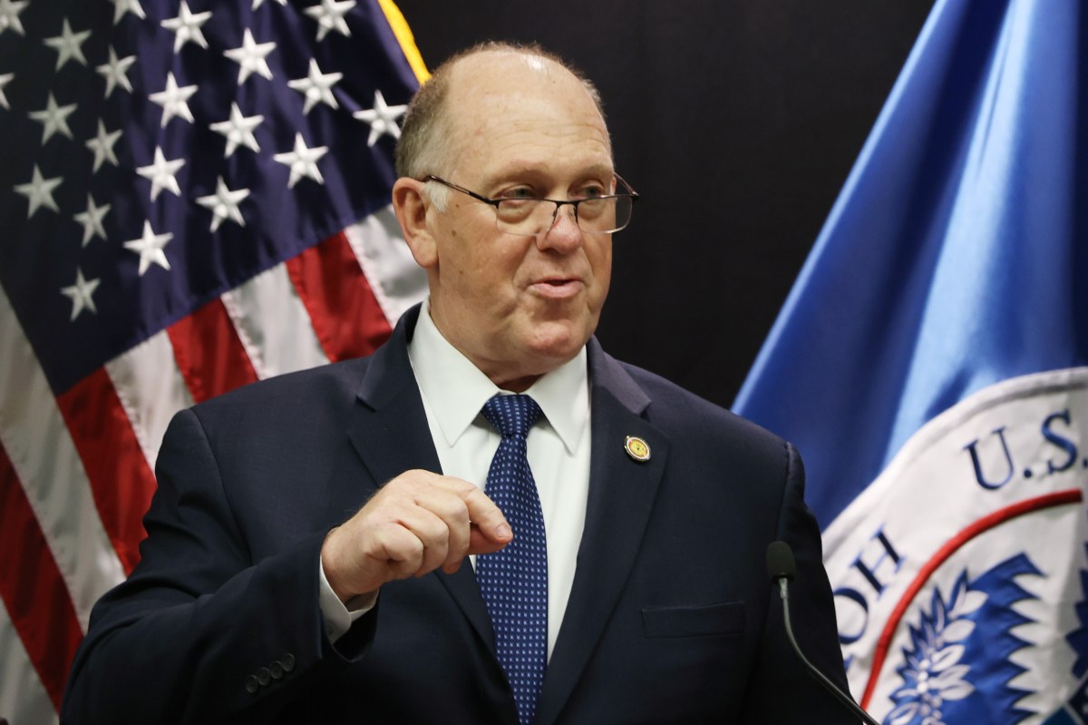 Tom Homan revela novo acordo ICE com Keith Ellison em Minnesota