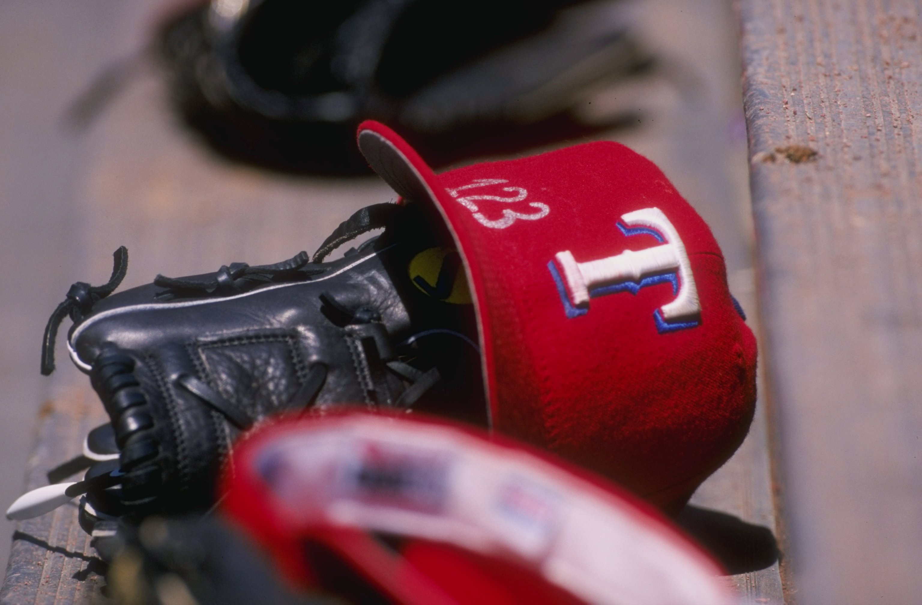 Former Rangers First Baseman Dies Suddenly at 59