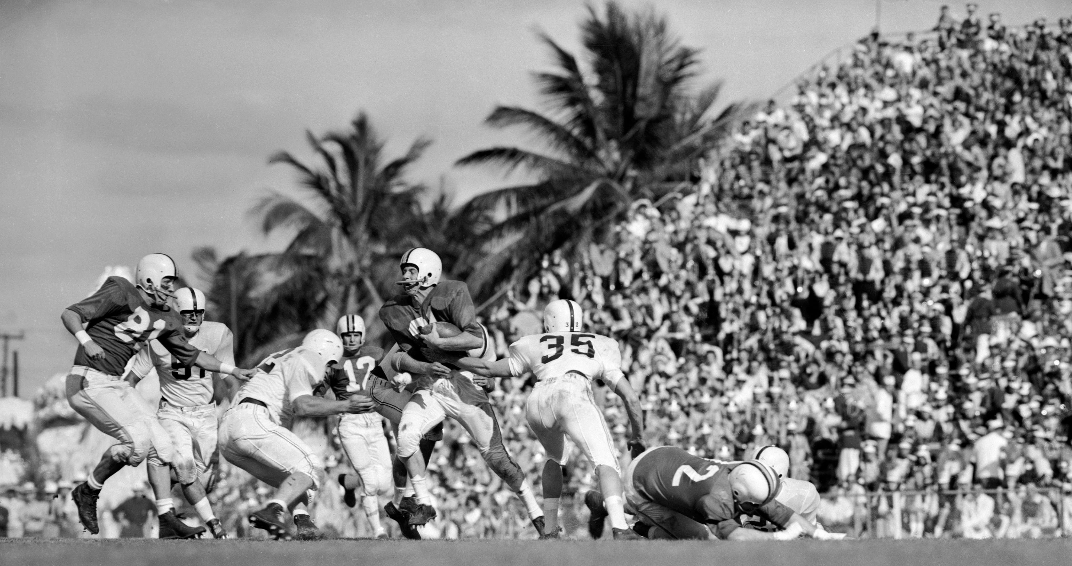 Former Rams, Steelers Pro Bowler, College Hall of Famer, Dies