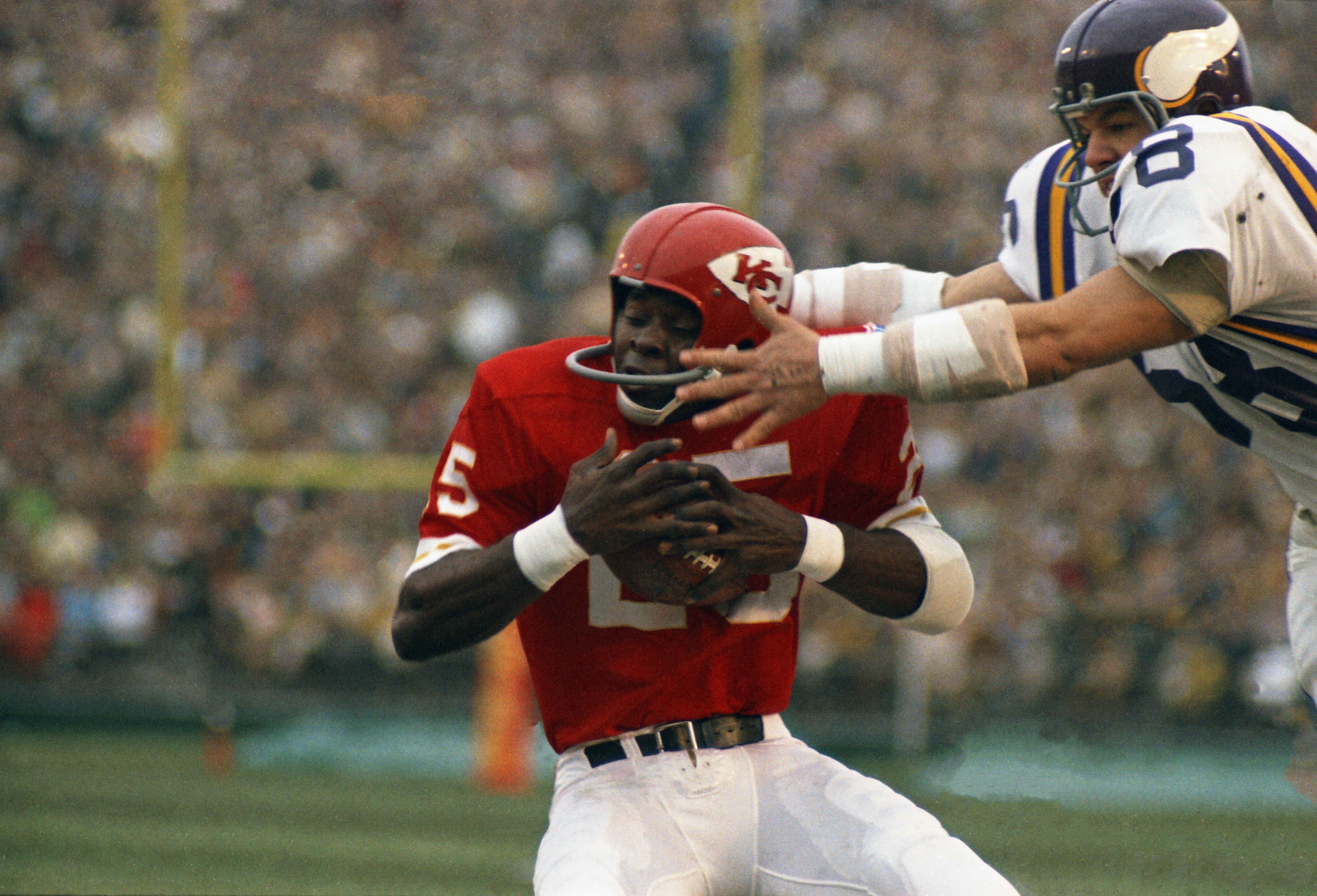 Former Chiefs Super Bowl Champion Dies
