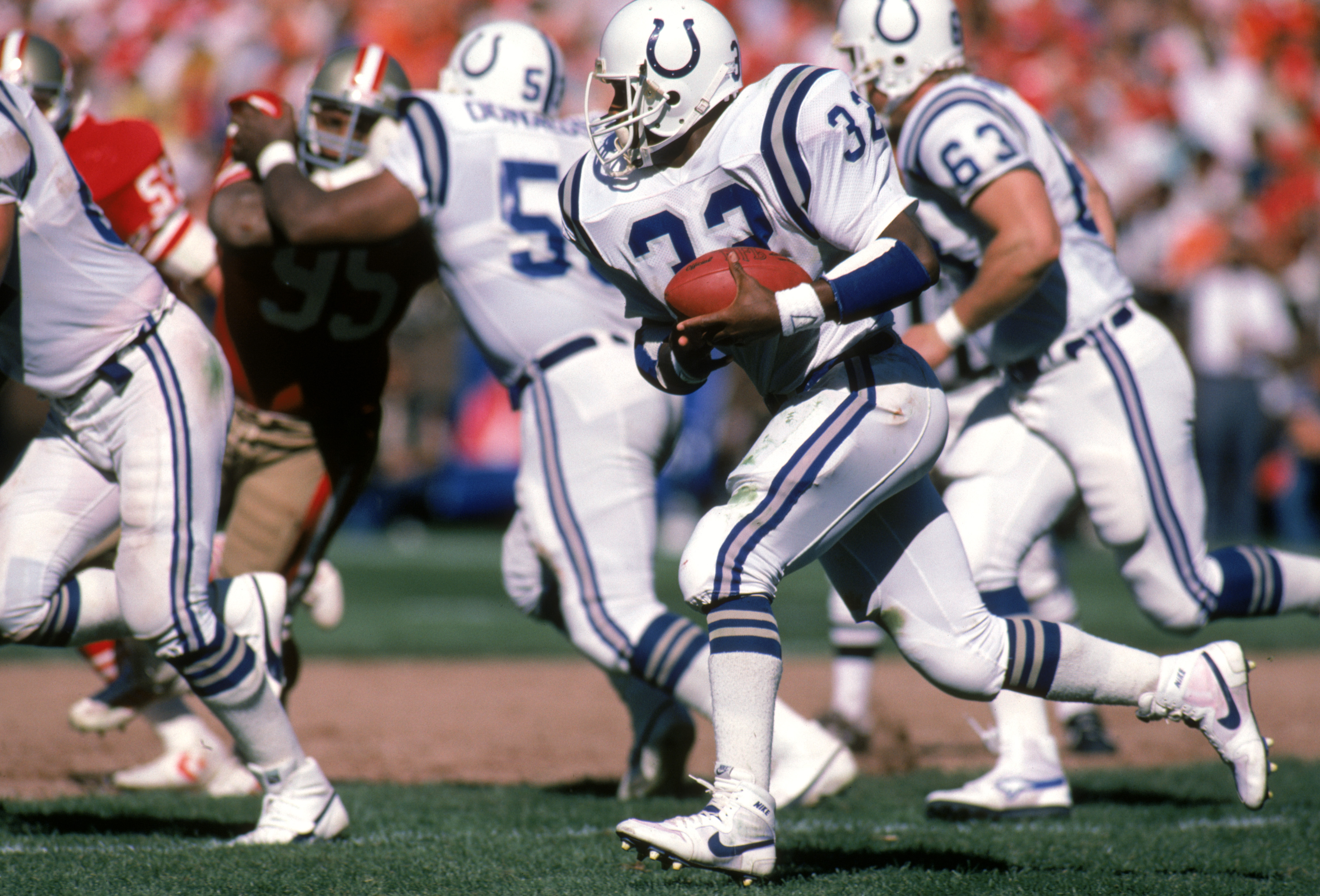 Former Colts First-Round Pick, Hall of Fame Running Back, Dies