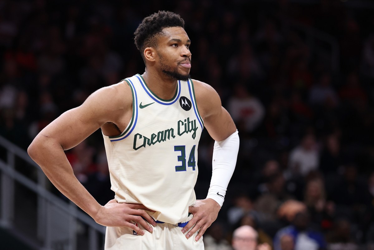 Warriors Chances of Giannis Antetokounmpo Trade Get Huge Update