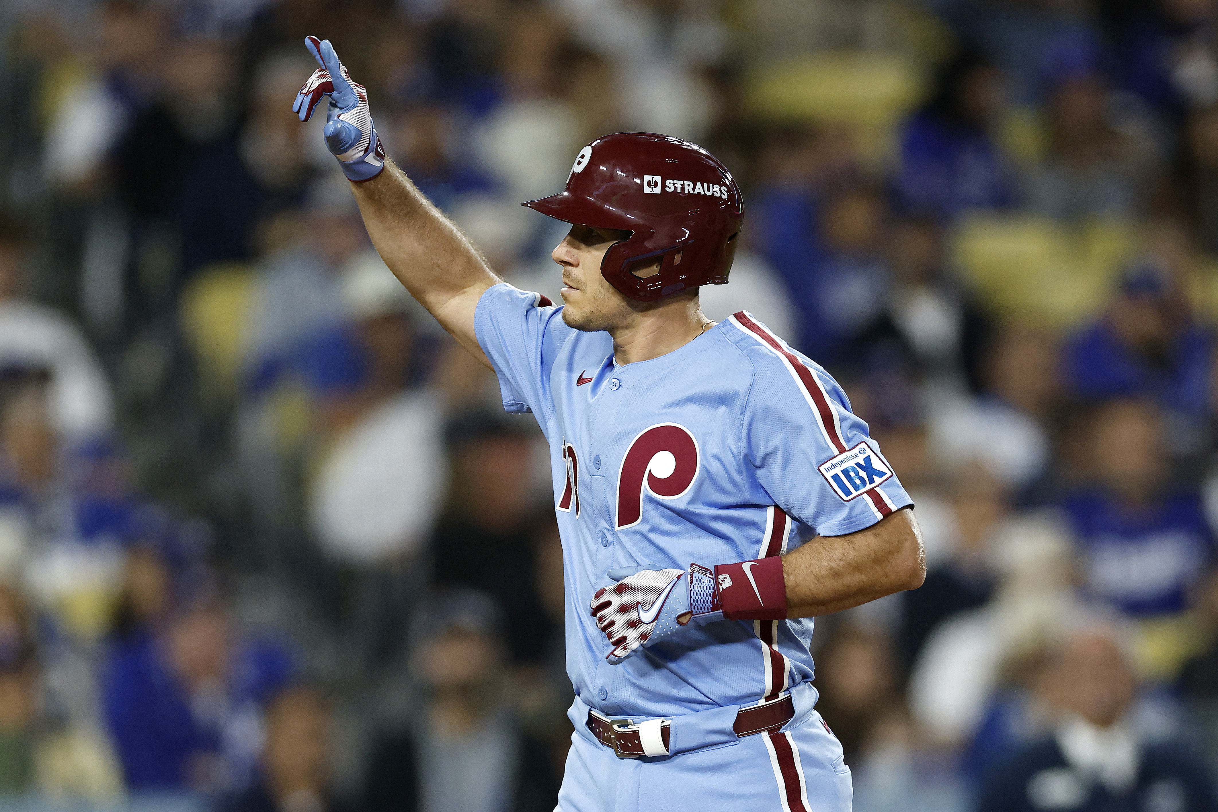 Phillies Keeping J.T. Realmuto On 3-Year, $45 Million Deal: Report