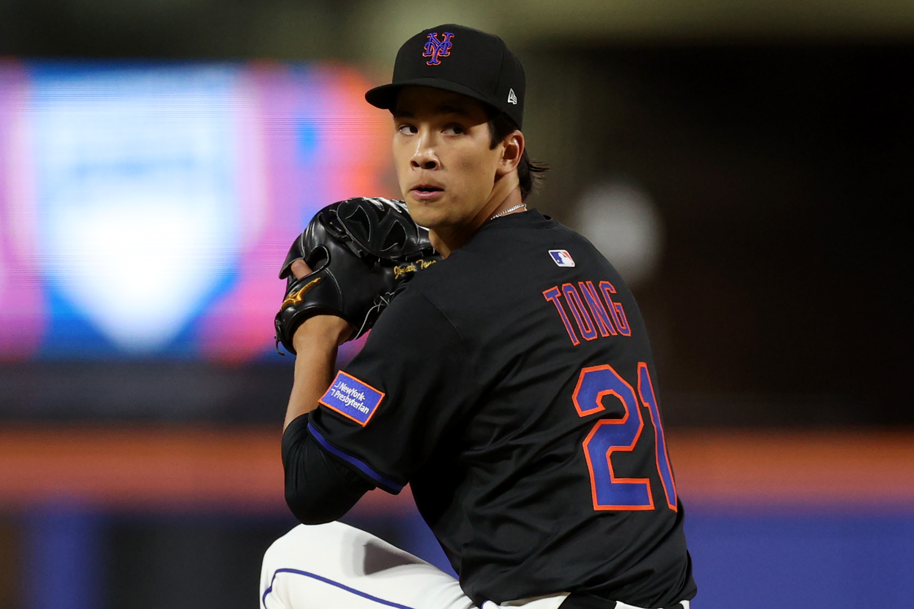 Mets Urged to Cash In No. 4 Prospect Jonah Tong for $15.5 Million Ace