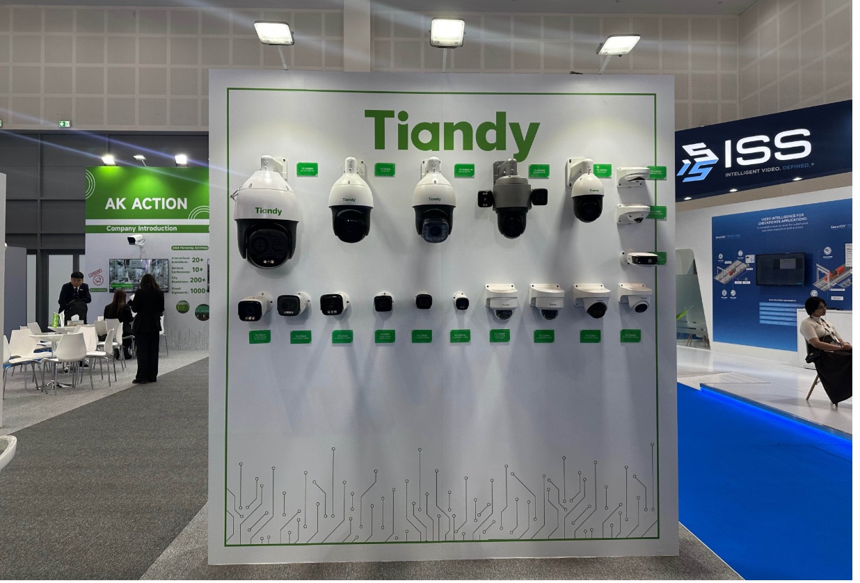 newsweek.com - Micah McCartney - How a Chinese tech company is helping Iran catch protesters