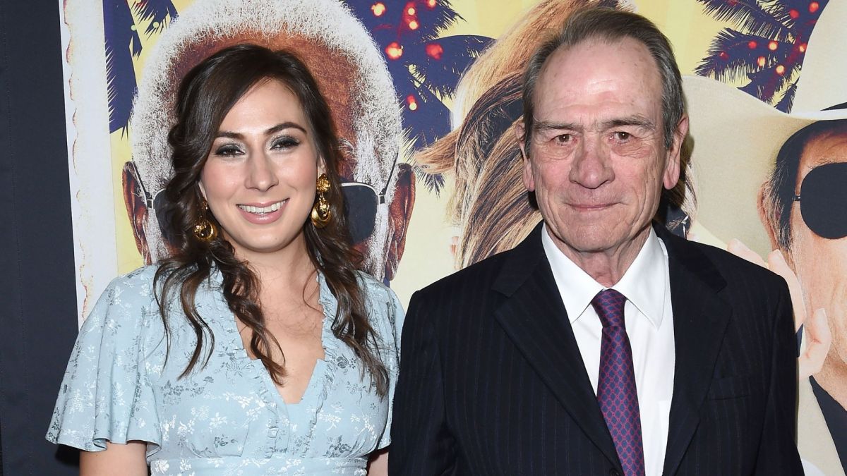 Tommy Lee Jones&rsquo; Daughter Victoria Found Dead in California Hotel: Reports