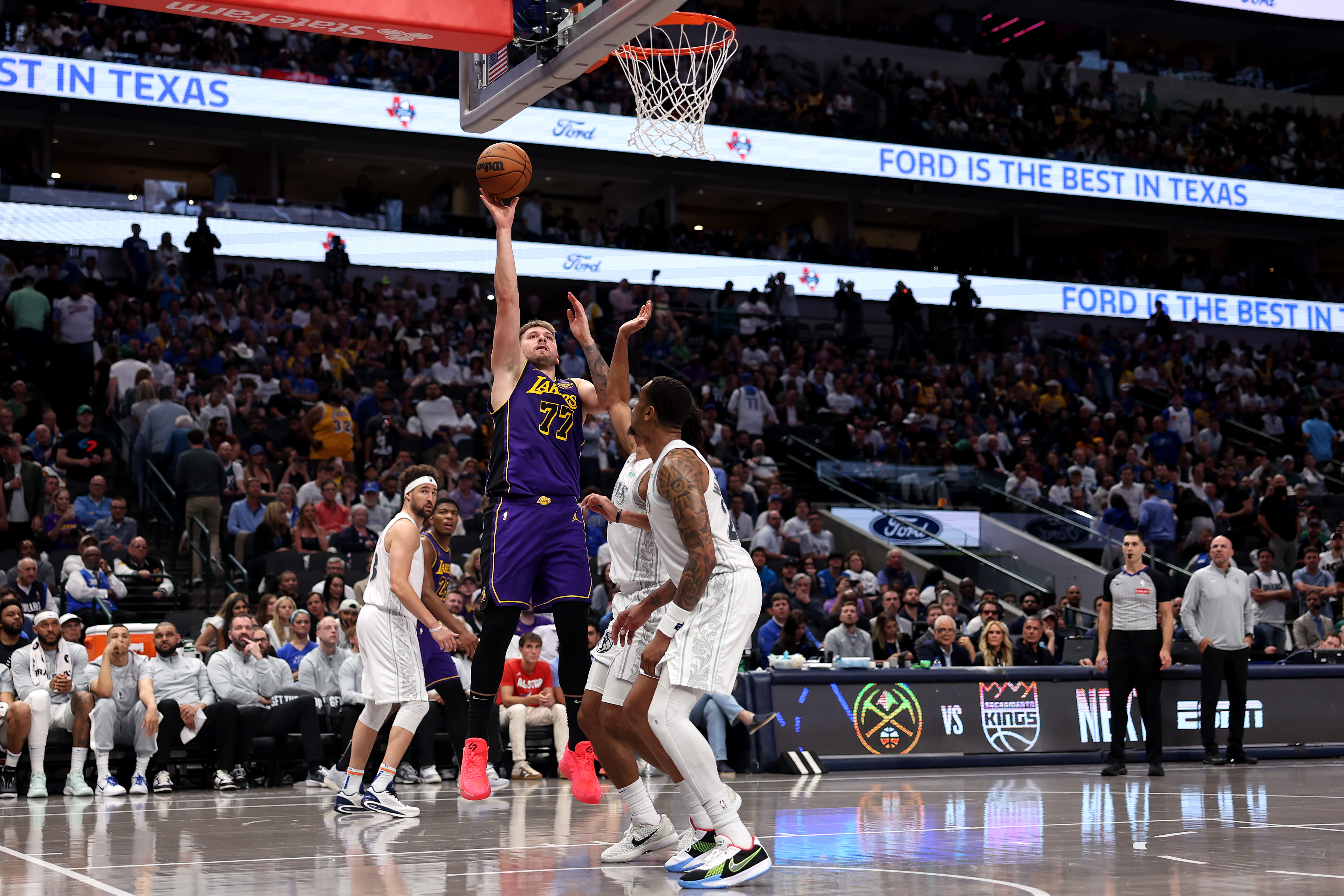 Mavericks Make Announcement on Upcoming Lakers Matchup Amid Weather Conditions