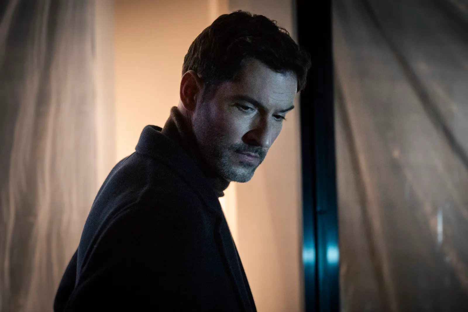 Image for article: Tom Ellis Trades the Devil for a CIA Operative in New Drama