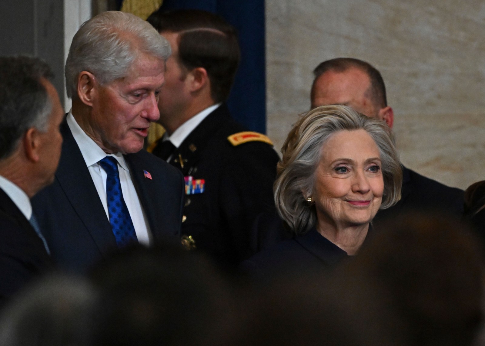 WASHINGTON, DC – JANUARY 20: Former President Bill Clinton and former Secretary of State Hillary Clinton arrive at the 60th inaugural ceremony where Donald Trump will be sworn in as the 47th president on January 20, 2025, in the US Capitol Rotunda in Washington, DC. (Photo by Ricky Carioti/The Washington Post) Photo by: Ricky Carioti/picture-alliance/dpa/AP Images
