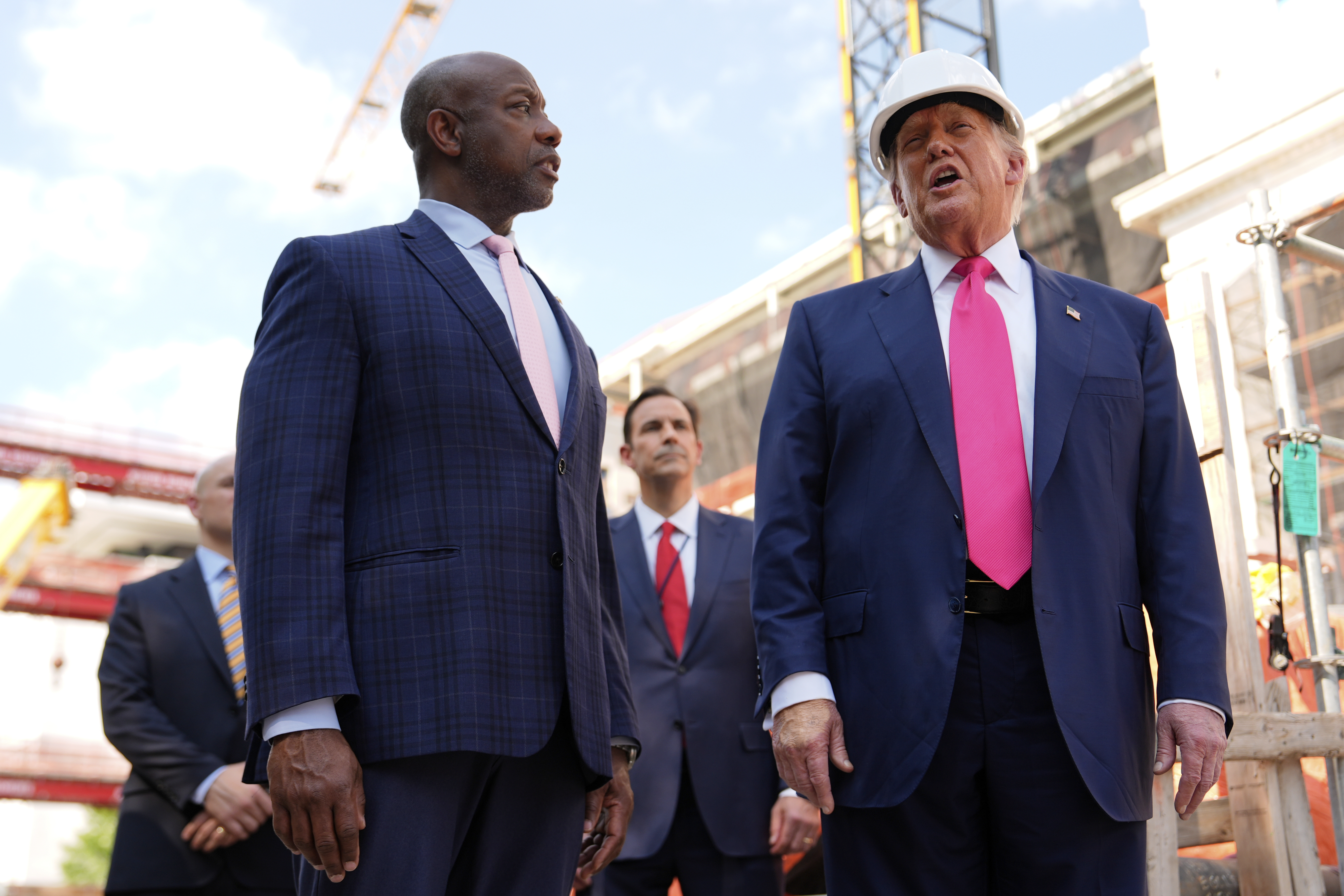 Donald Trump Fumes Over Republicans' Reaction to Obama Ape Video: Report