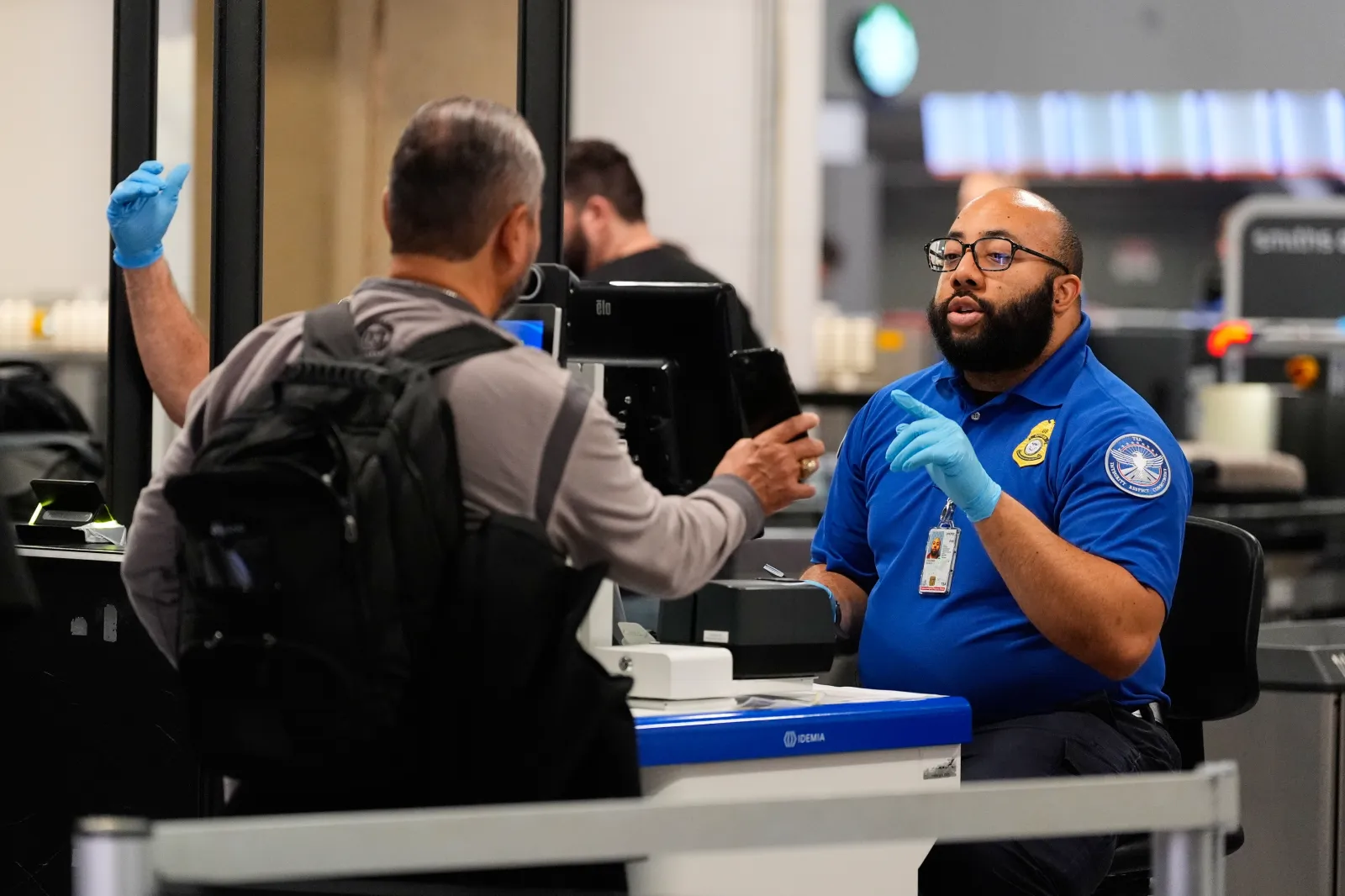 DHS Shutdown Forces TSA Workers to Screen Passengers Unpaid: What to Know -  Newsweek
