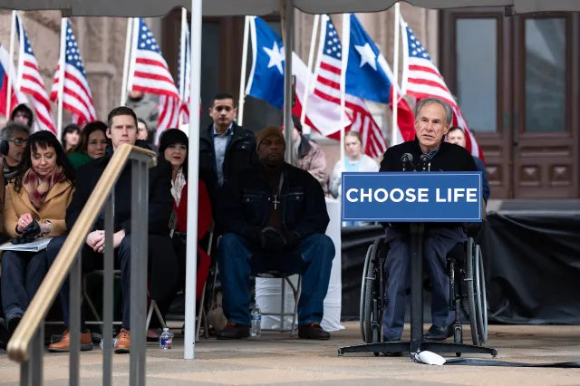 Greg Abbott’s Chances of Losing Texas Governor Election: New Poll ...