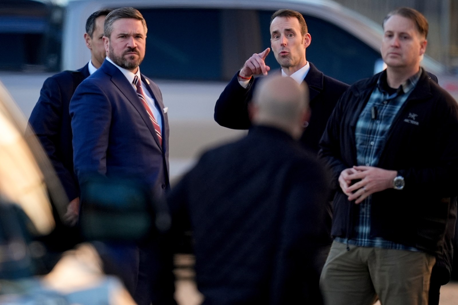 FBI Deputy Director Andrew Bailey, right, stands with members of the FBI at the Fulton County Elction HUB, Wednesday, Jan. 28, 2026, in Union City, Ga., near Atlanta. (AP Photo/Mike Stewart)
