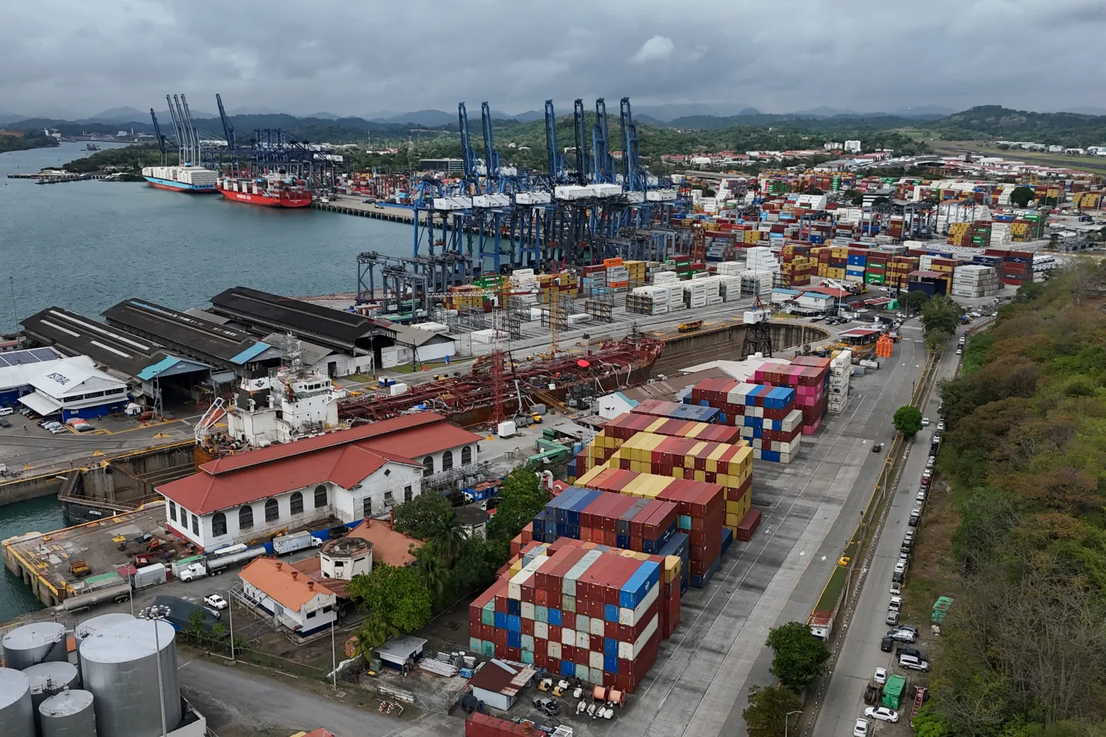 China Hits Back at Panama Over Canal Loss