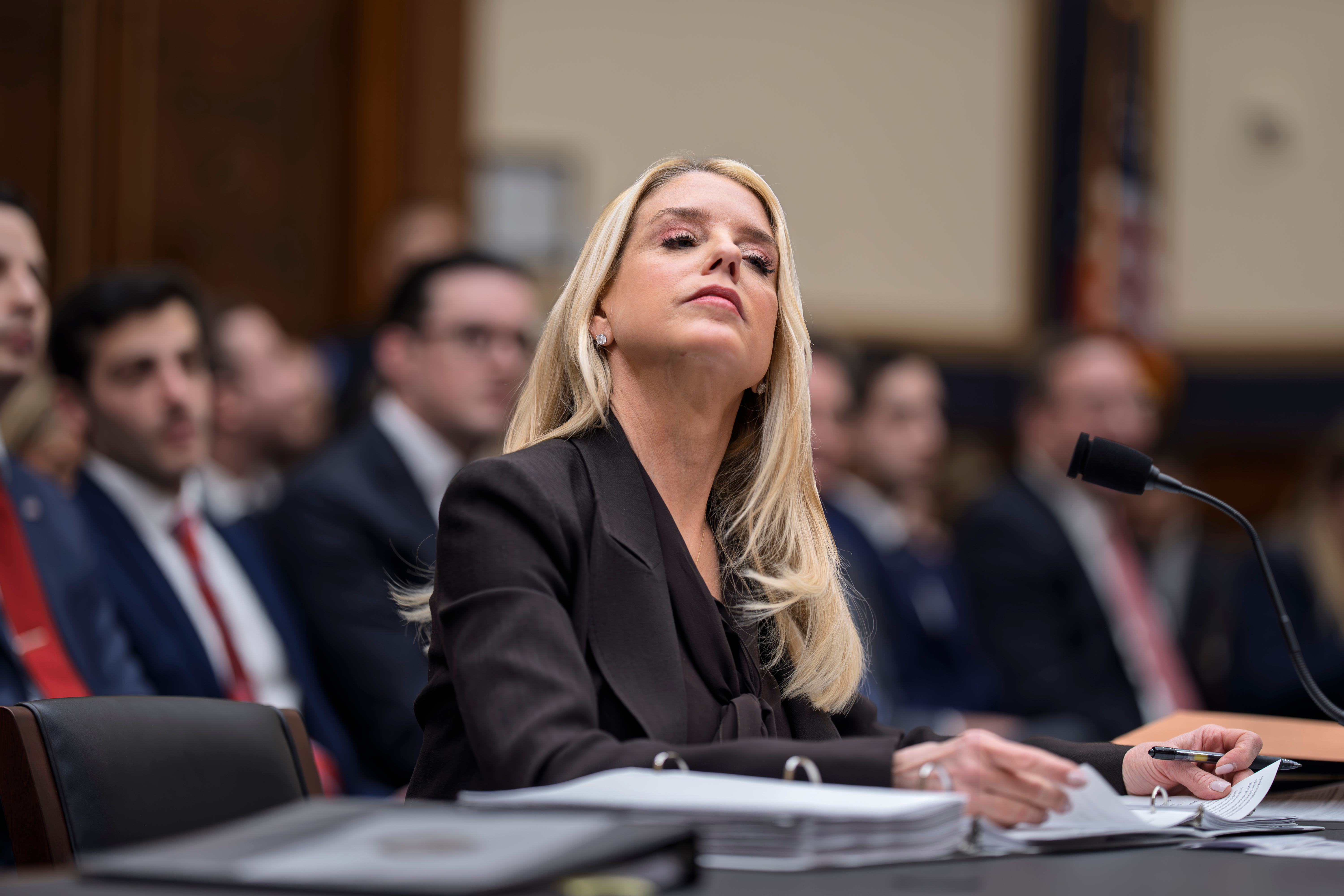 Epstein Files Update: DOJ Responds to Tracking Searches by Lawmakers