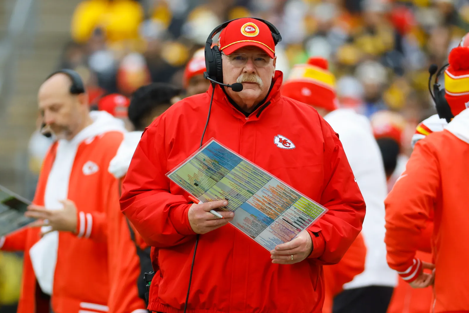 Chiefs Face Quarterback Conundrum Following Mahomes' Injury